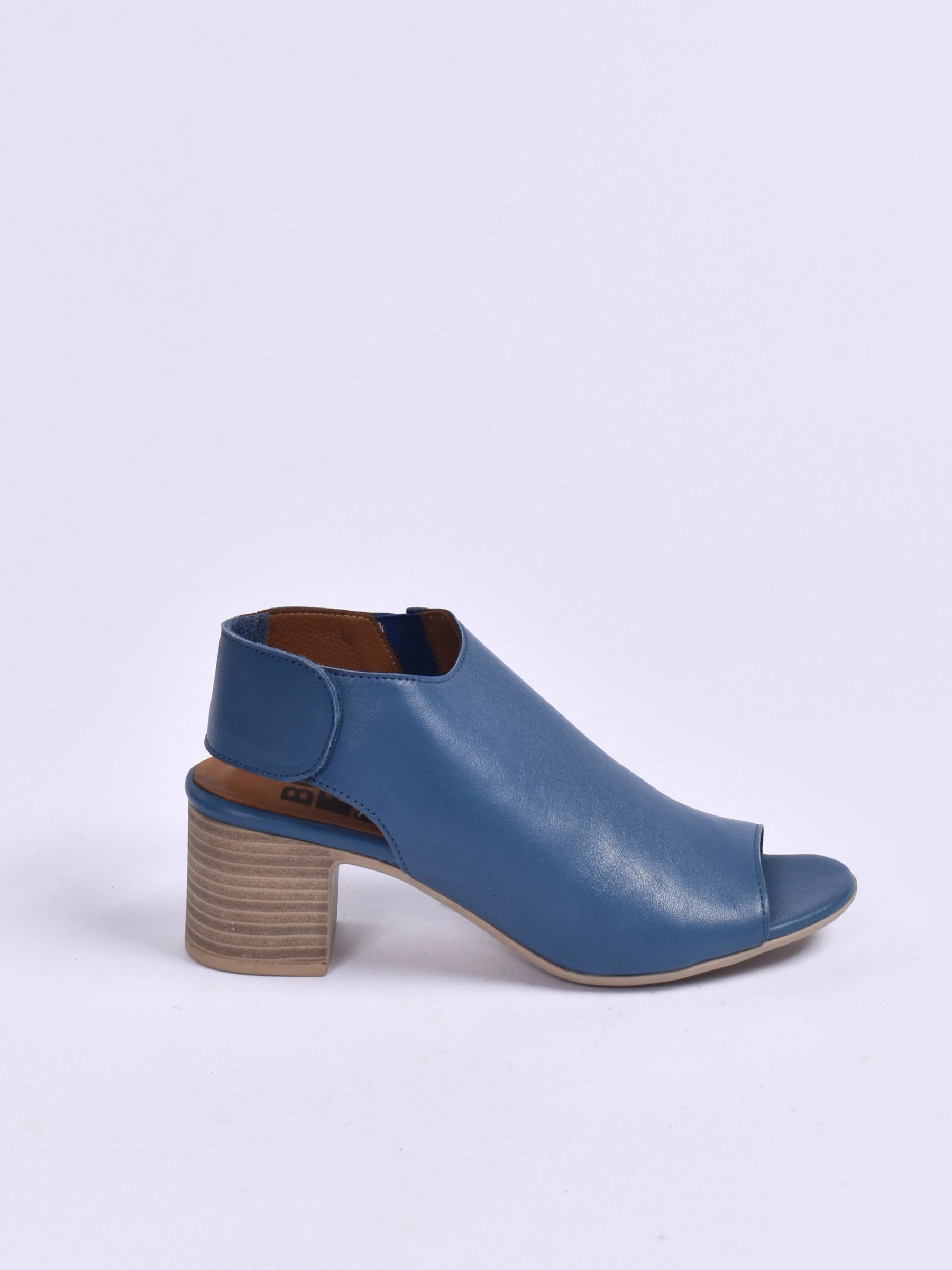 BUENO BLACK H-HEEL SANDAL