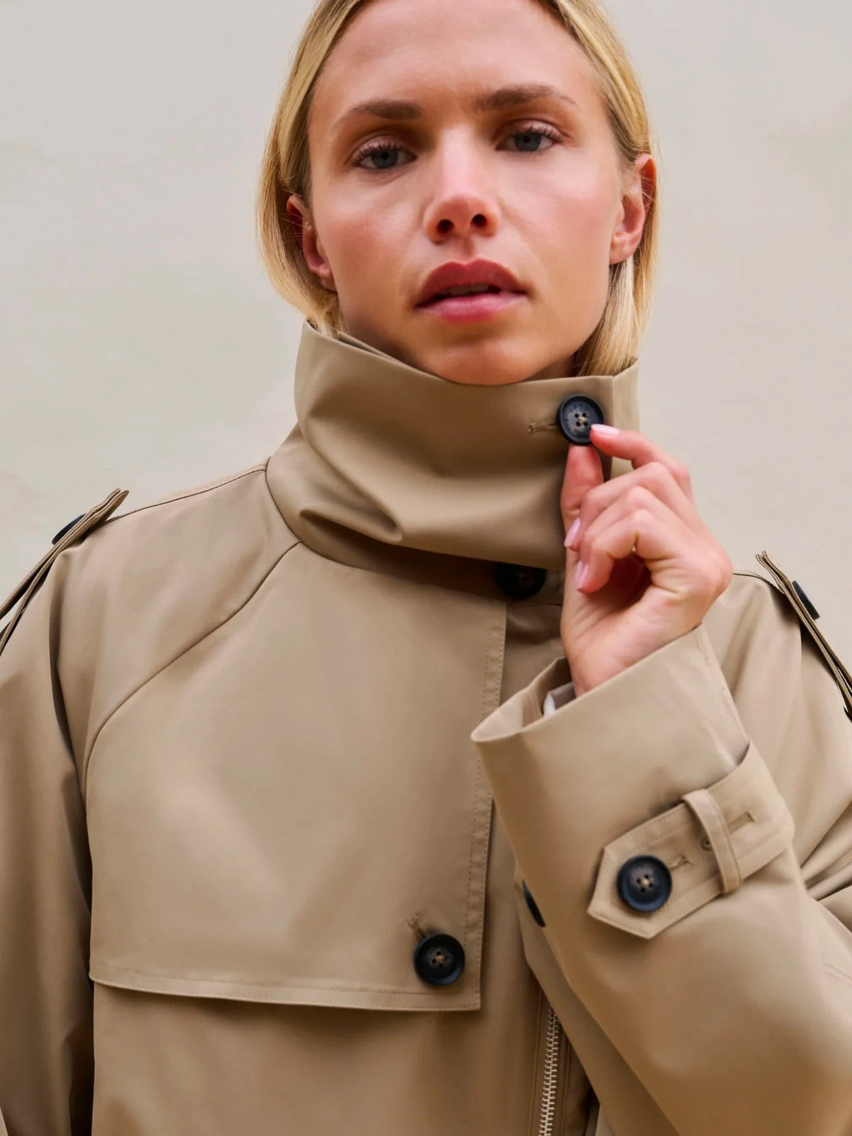 Yaya Trenchcoat