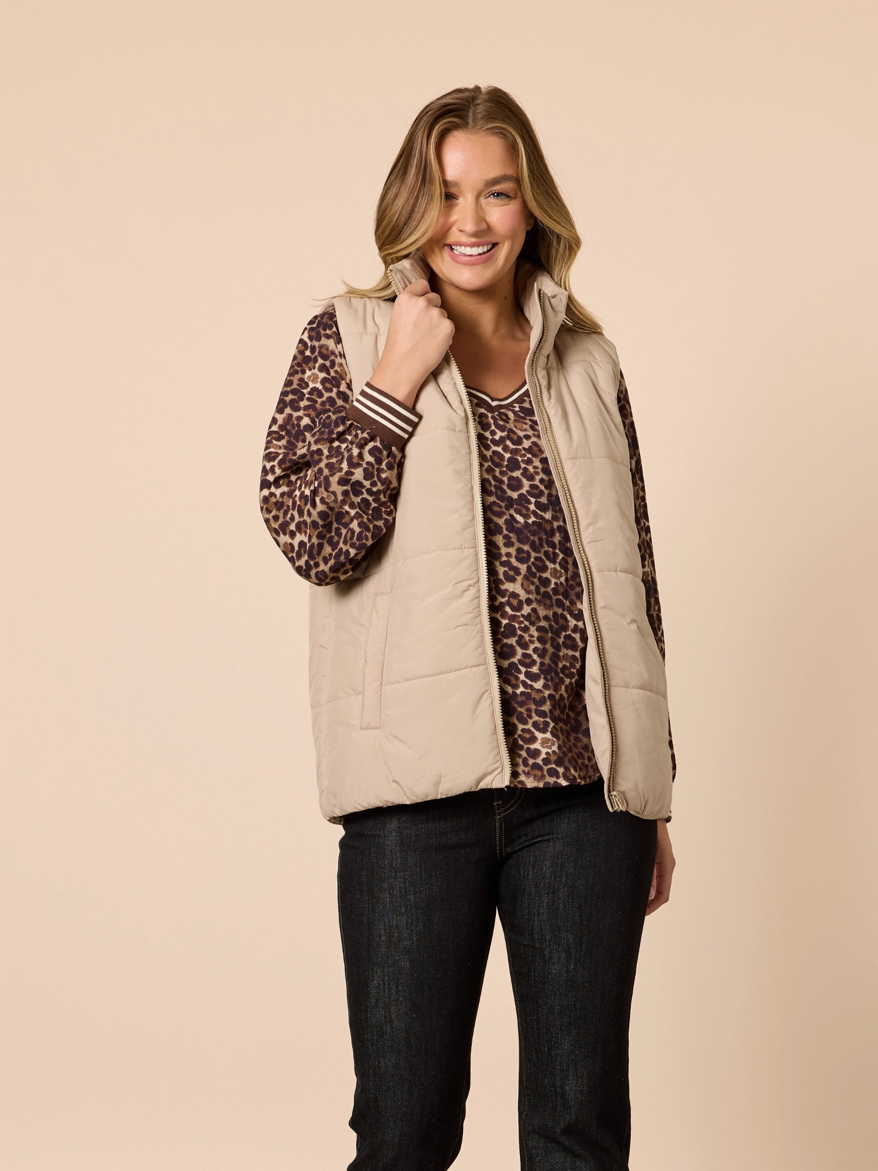 THREADZ NATURAL ALPINE VEST