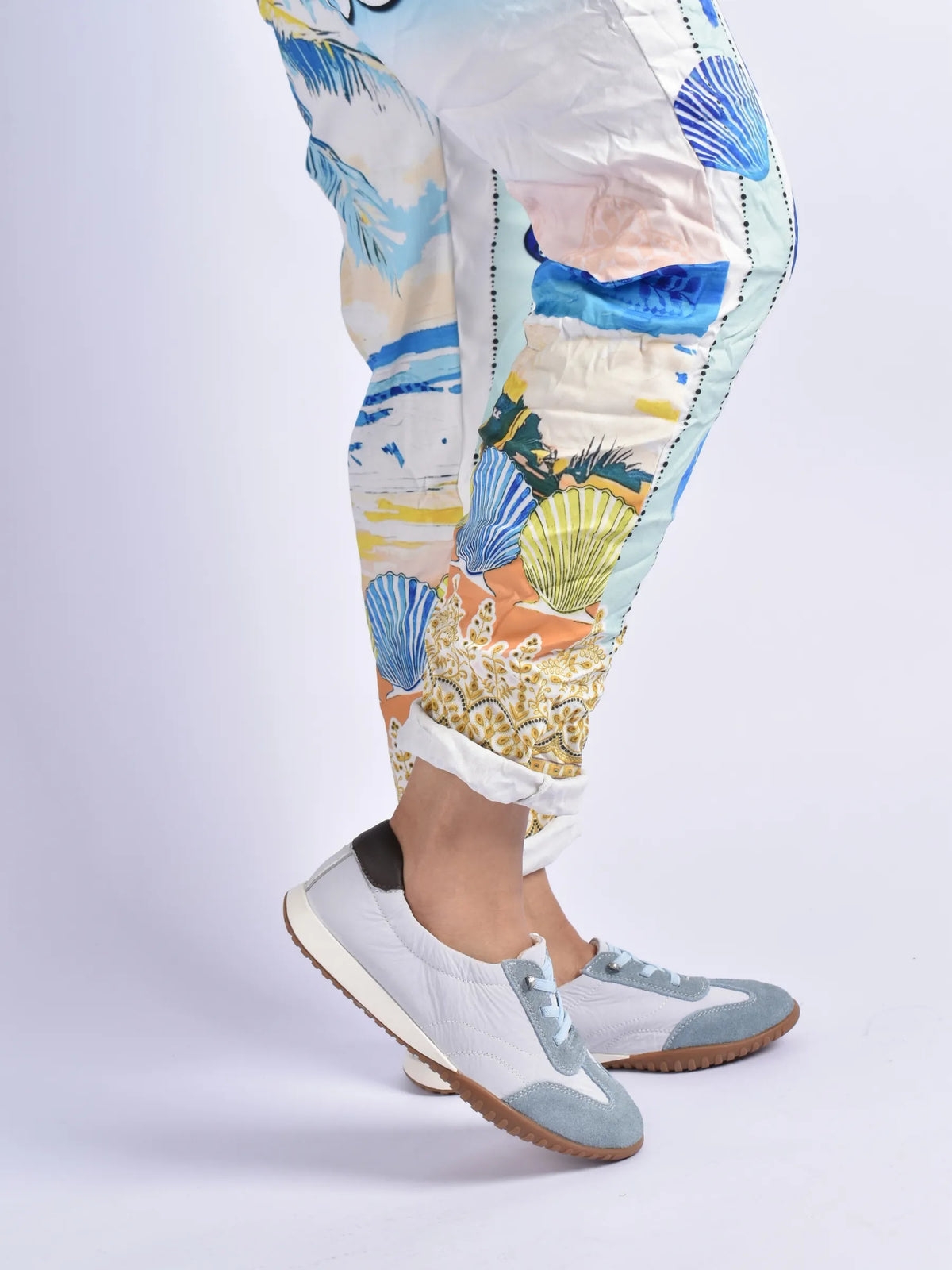 Julz Metro Sneaker
