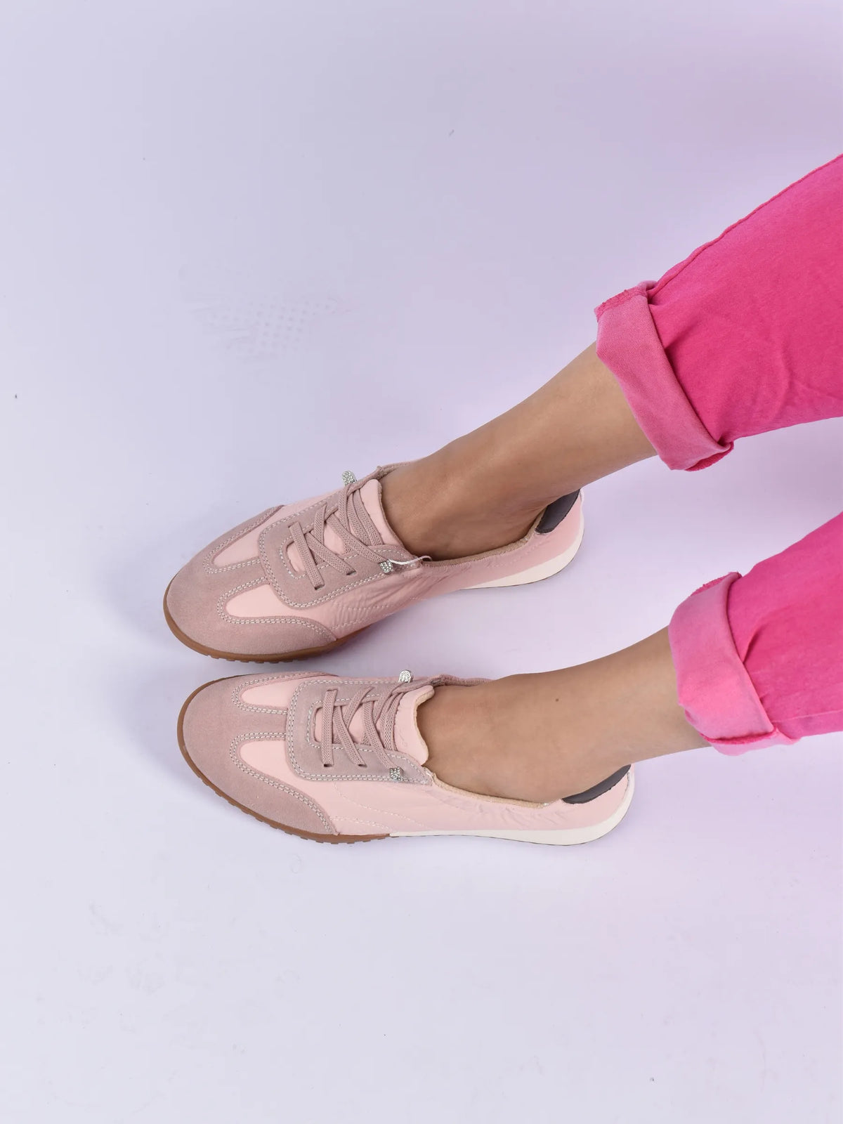 Julz Metro Sneaker