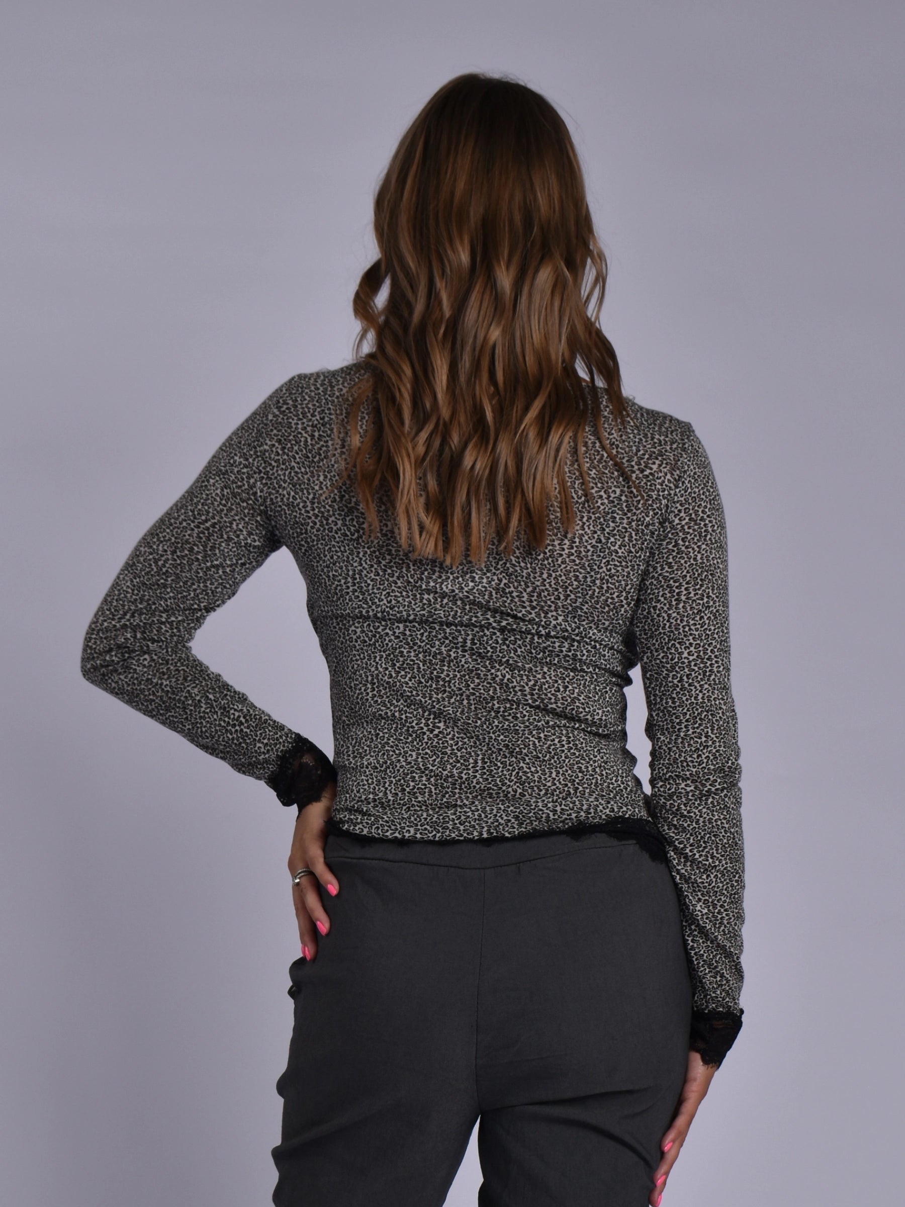 MADE IN ITALY TOP - MAROON LEO