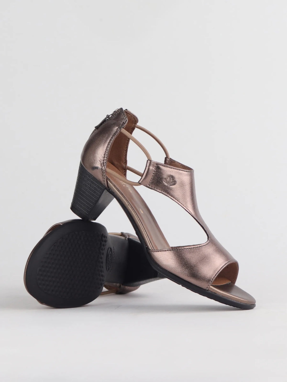 Froggie Wider Fit T-Bar Heel