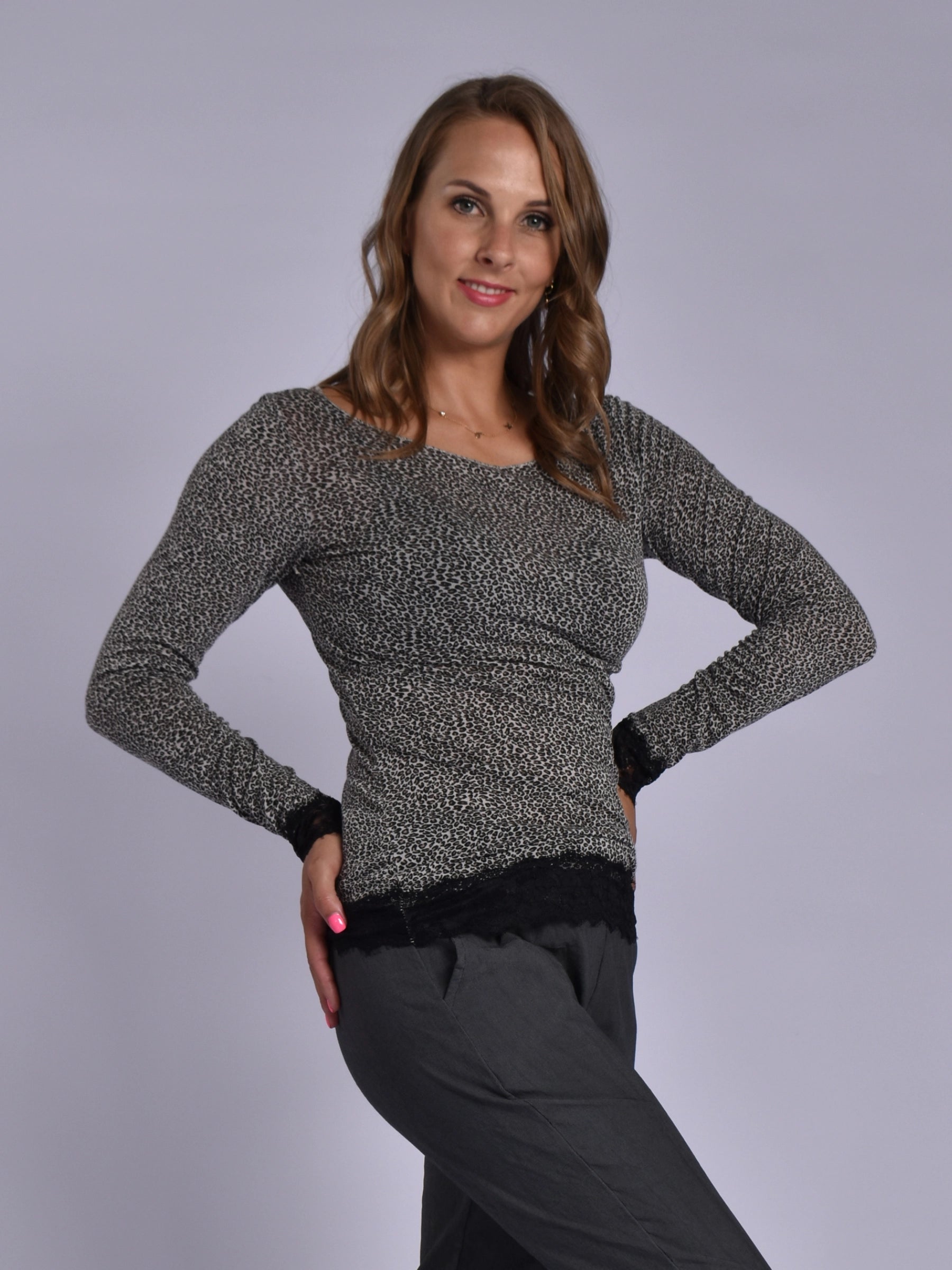 MADE IN ITALY TOP - MAROON LEO