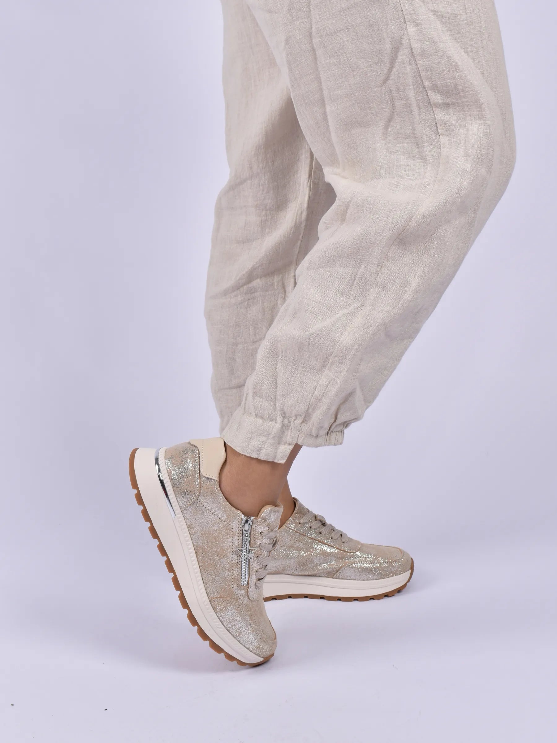 Julz Nina Sneaker