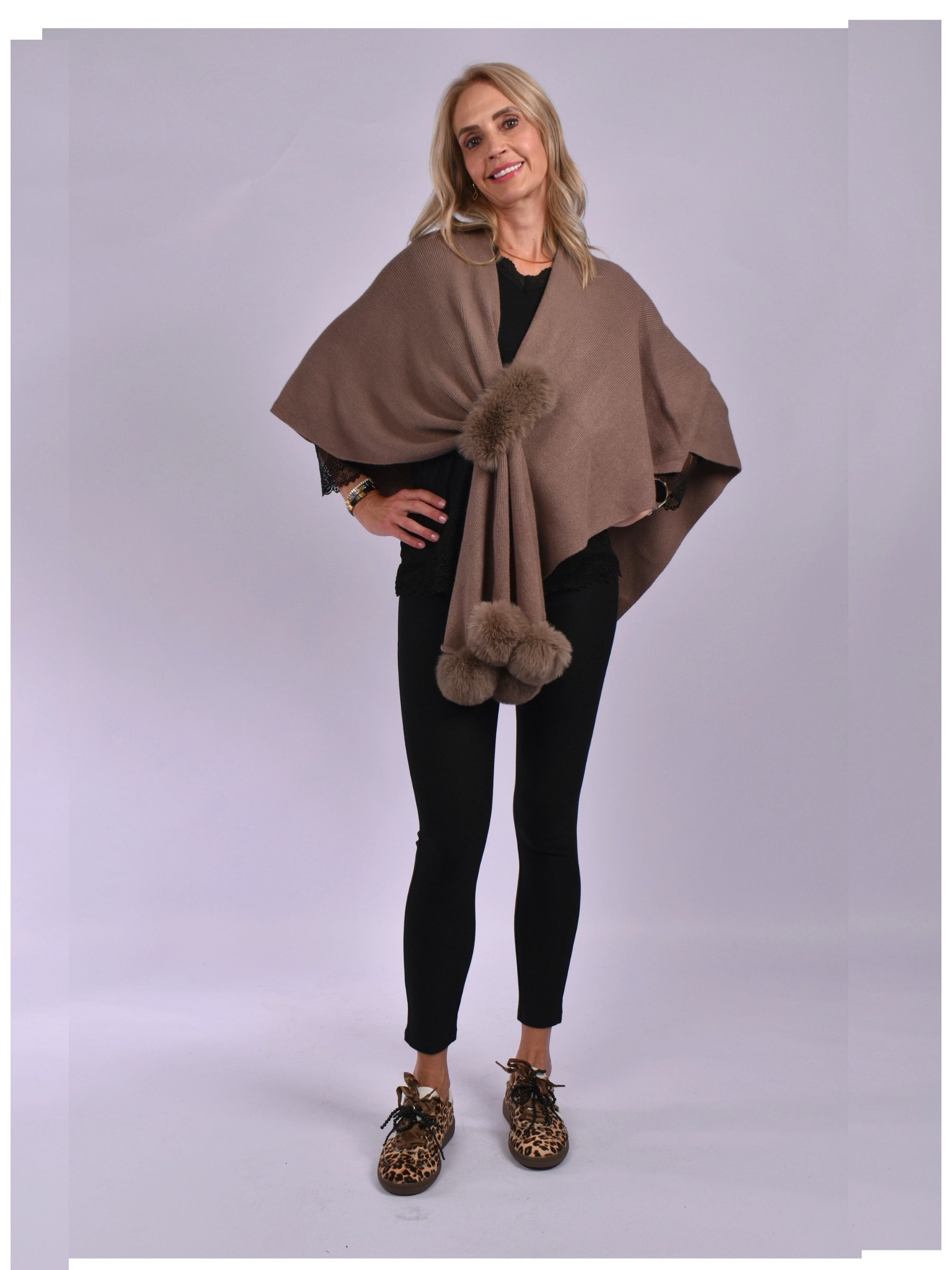 JOLIE BLACK PONCHO
