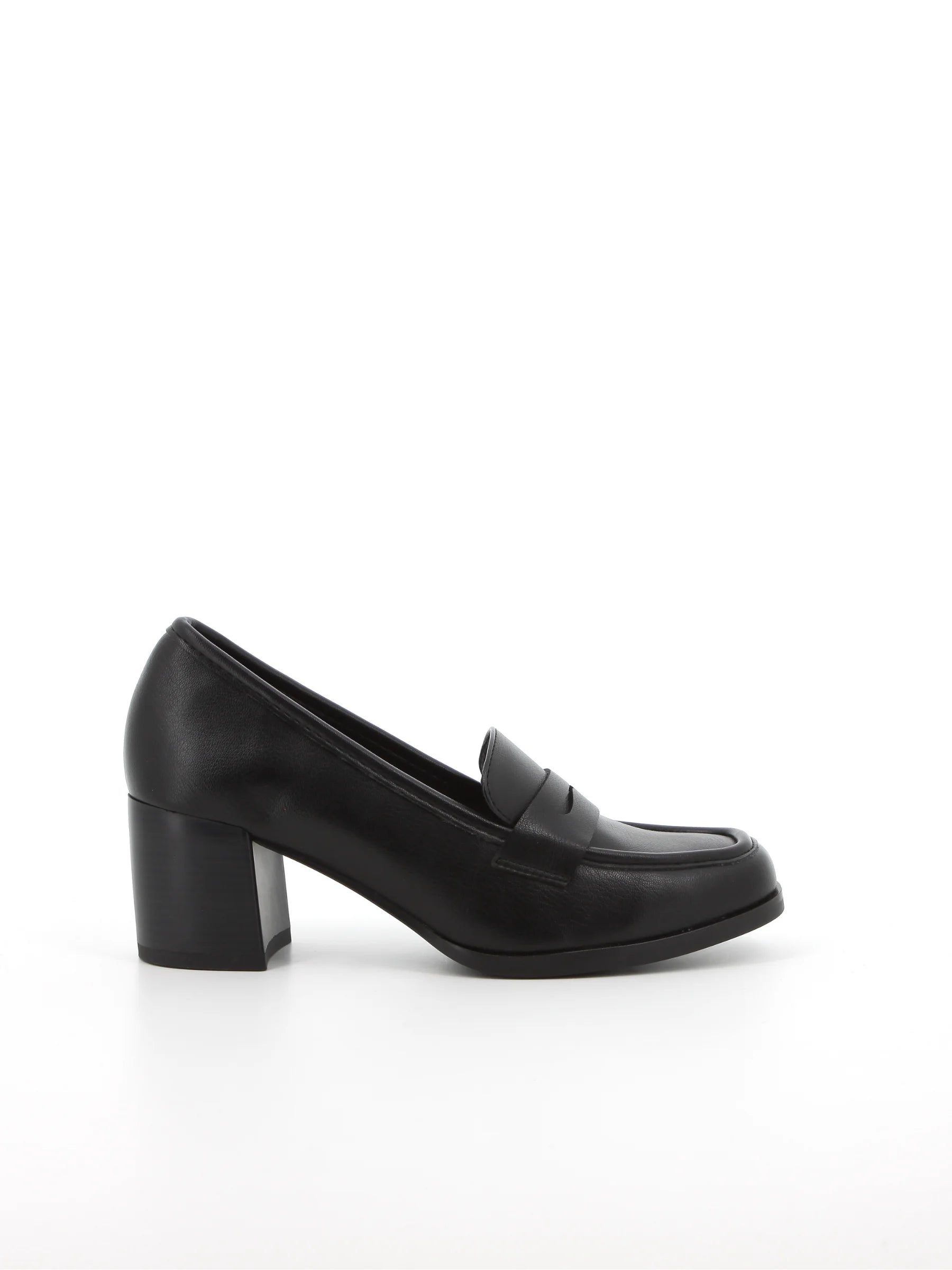 Soft Style Tayten Block Heel
