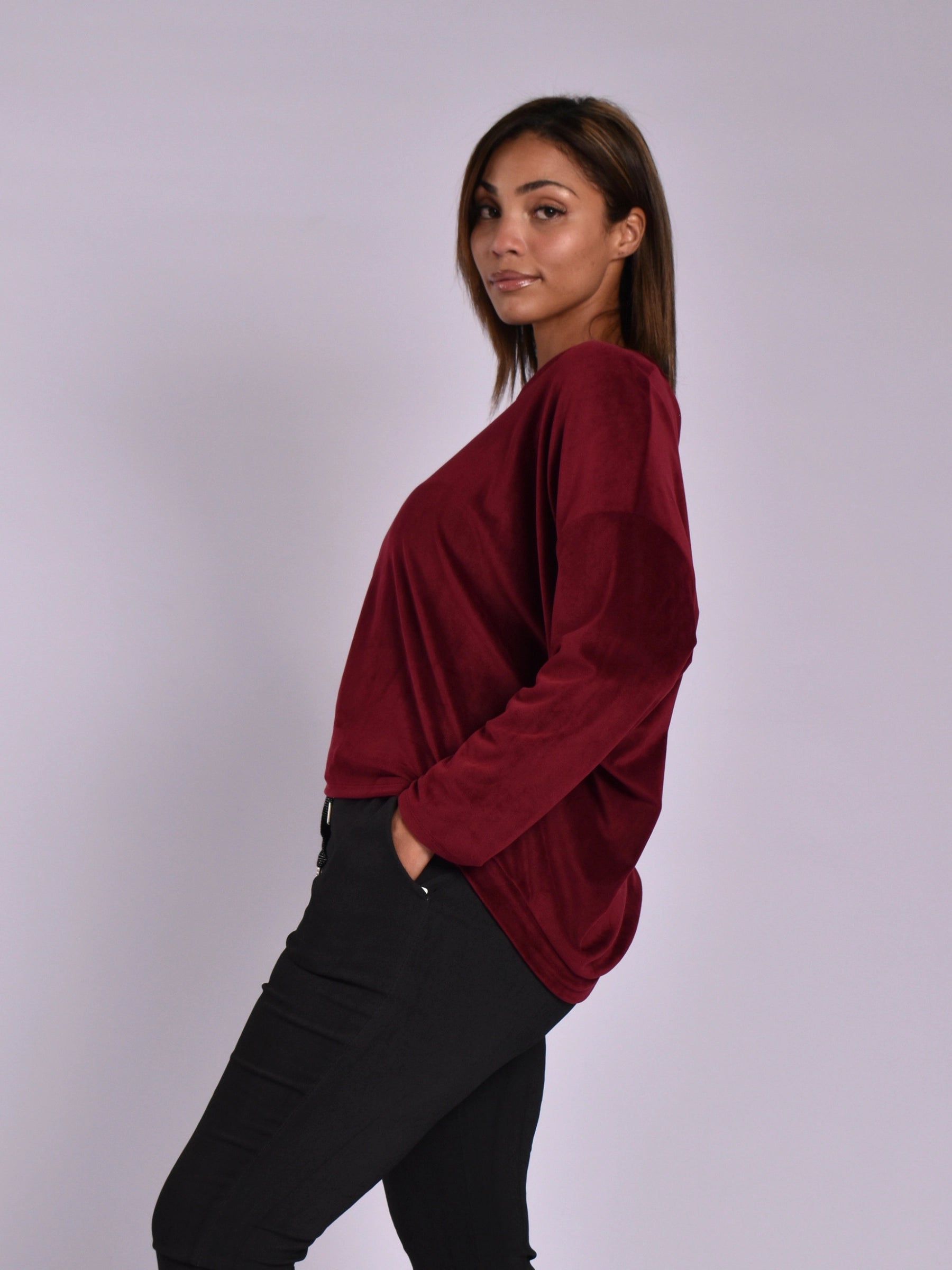 MADE IN ITALY VELVET TOP - BLACK