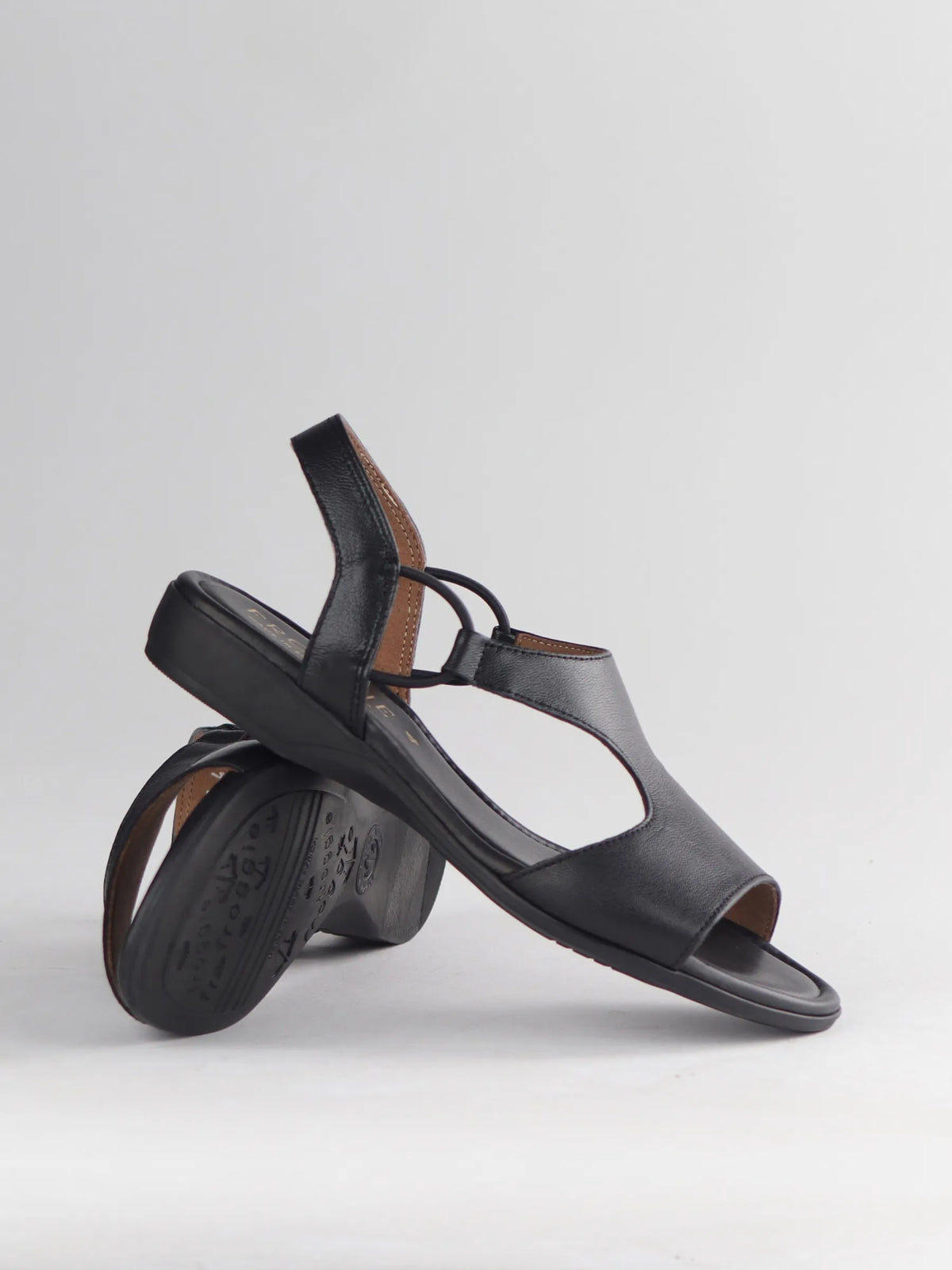 Froggie Slngback Flat Sandal