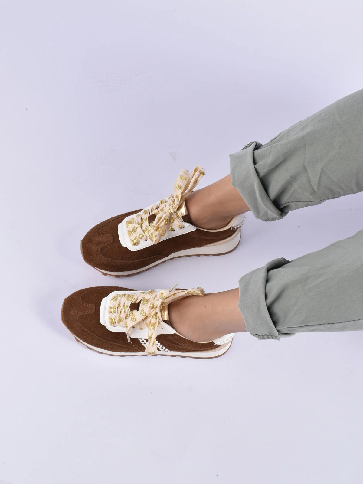 Julz Lennox Sneaker