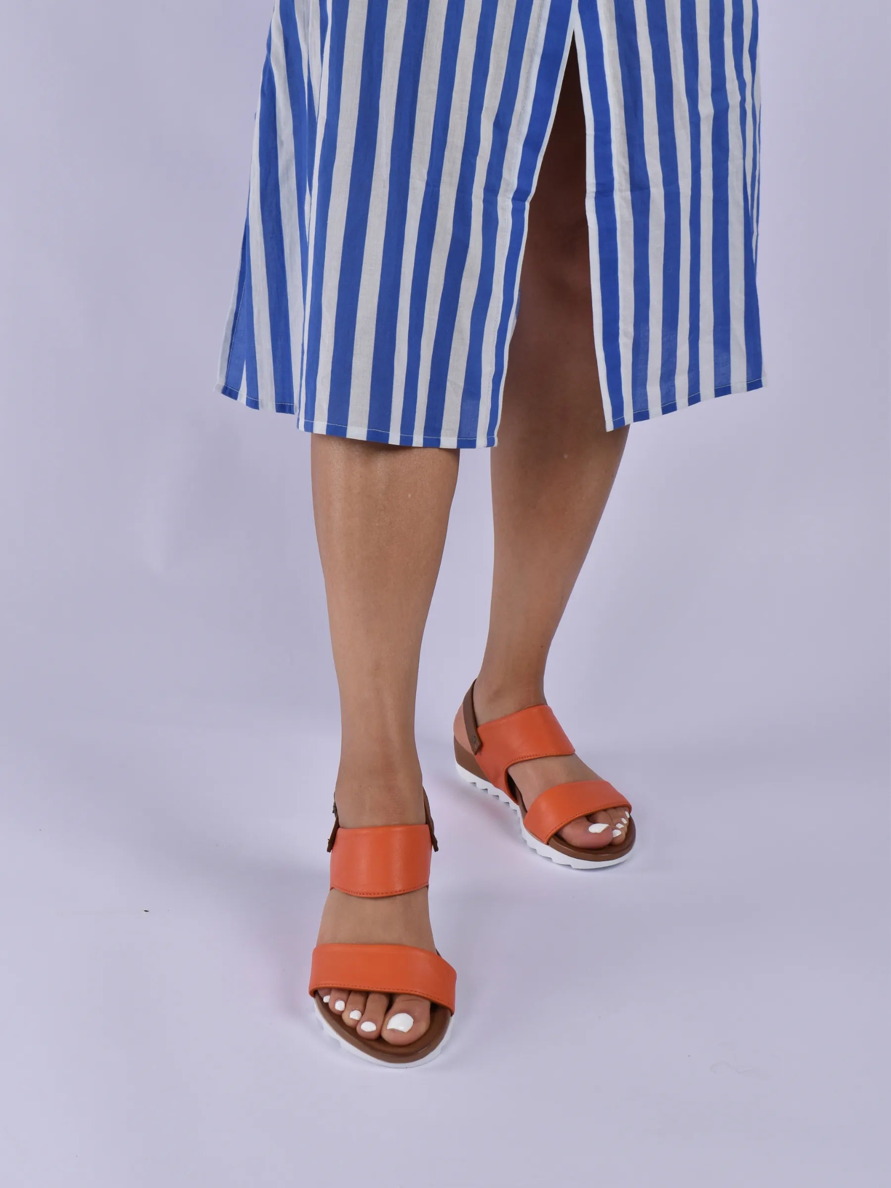 Bueno Flat Sandal
