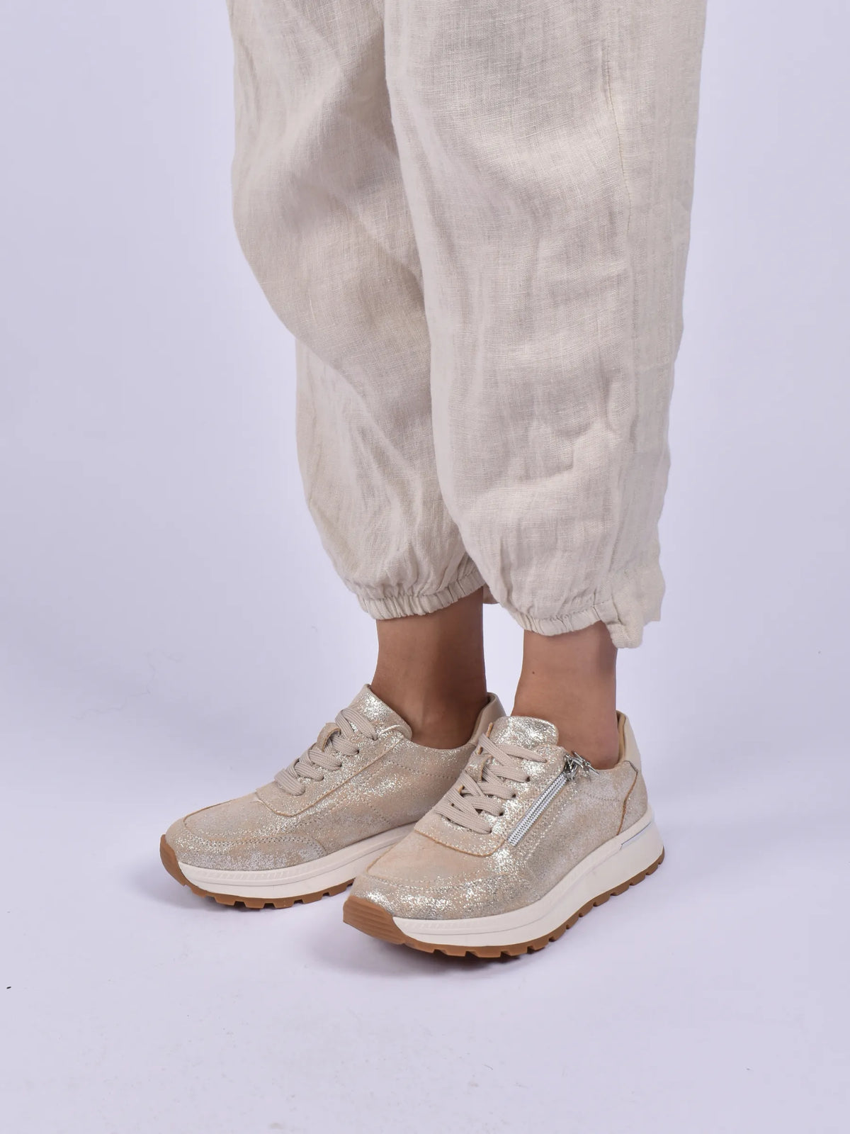 Julz Nina Sneaker
