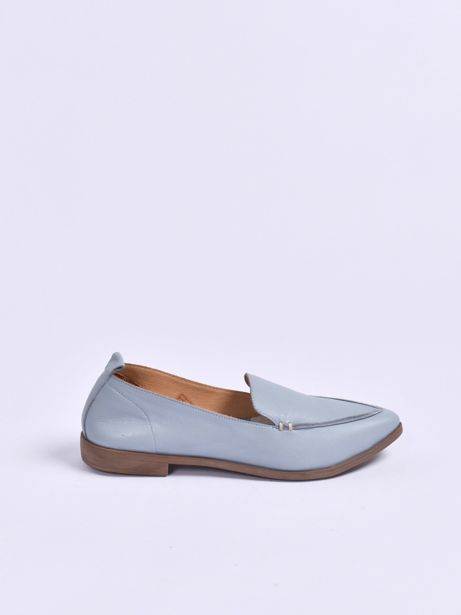 BUENO BLACK MOCCASIN