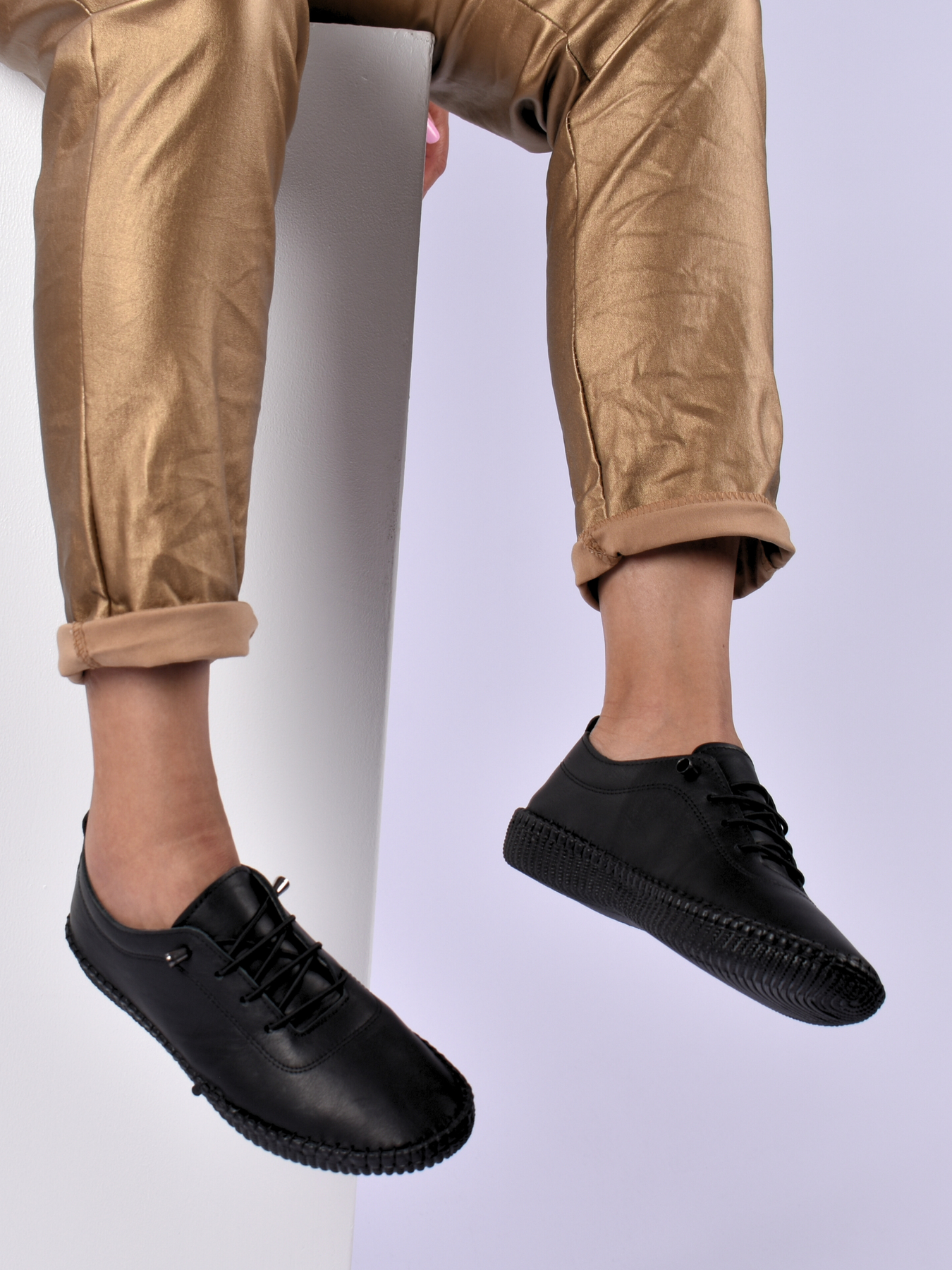 JOLIE BLACK LEATHER SNEAKER