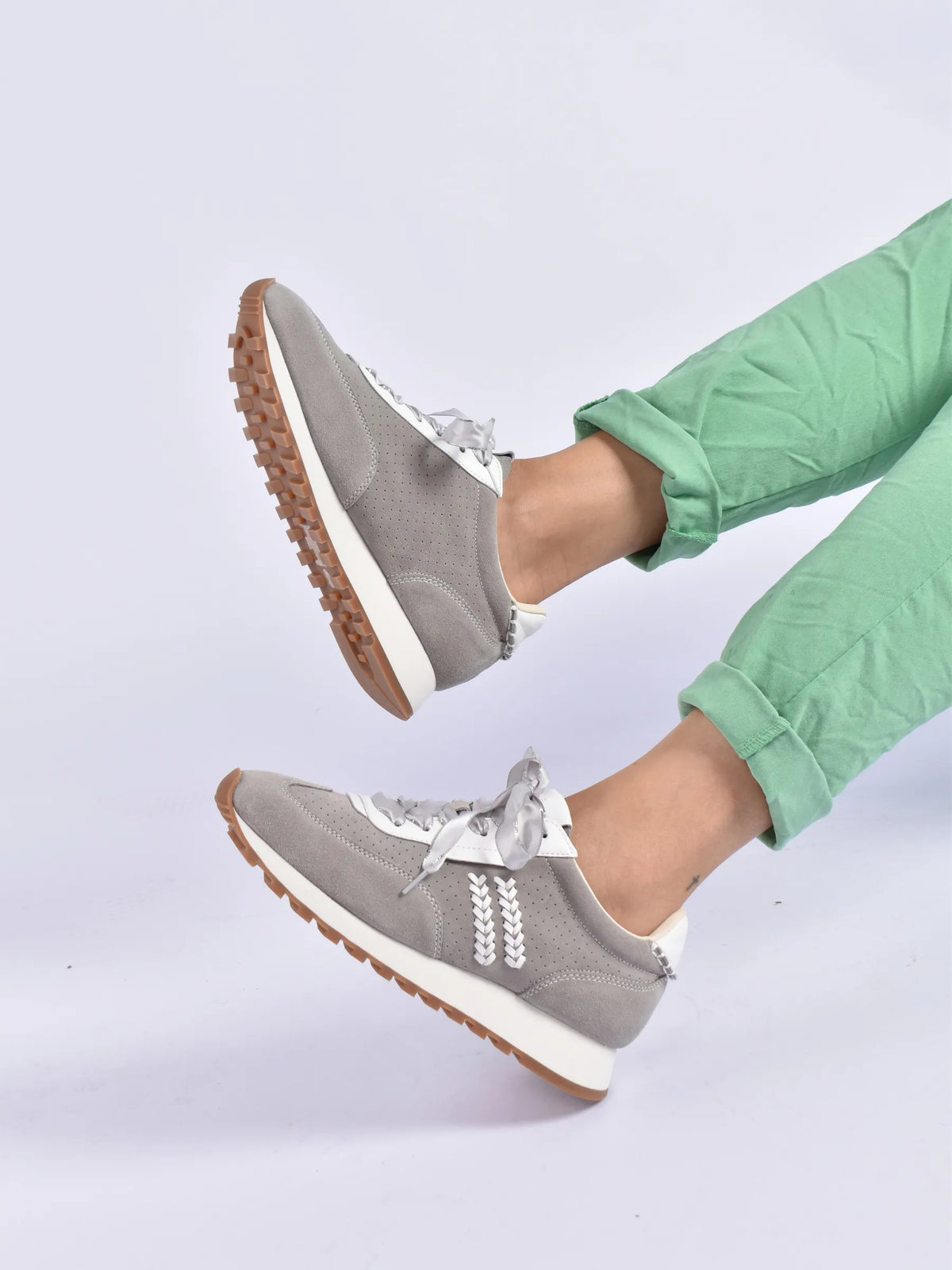 Julz Lennox Sneaker
