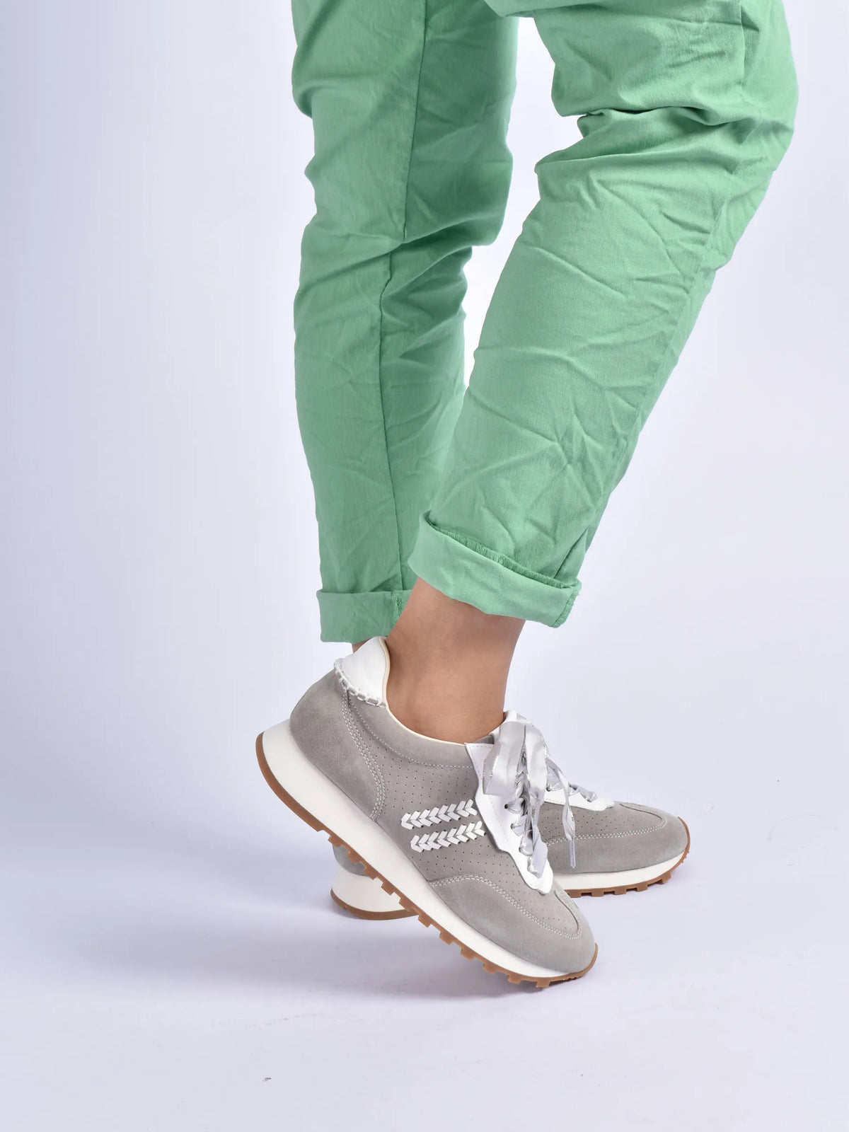 Julz Lennox Sneaker