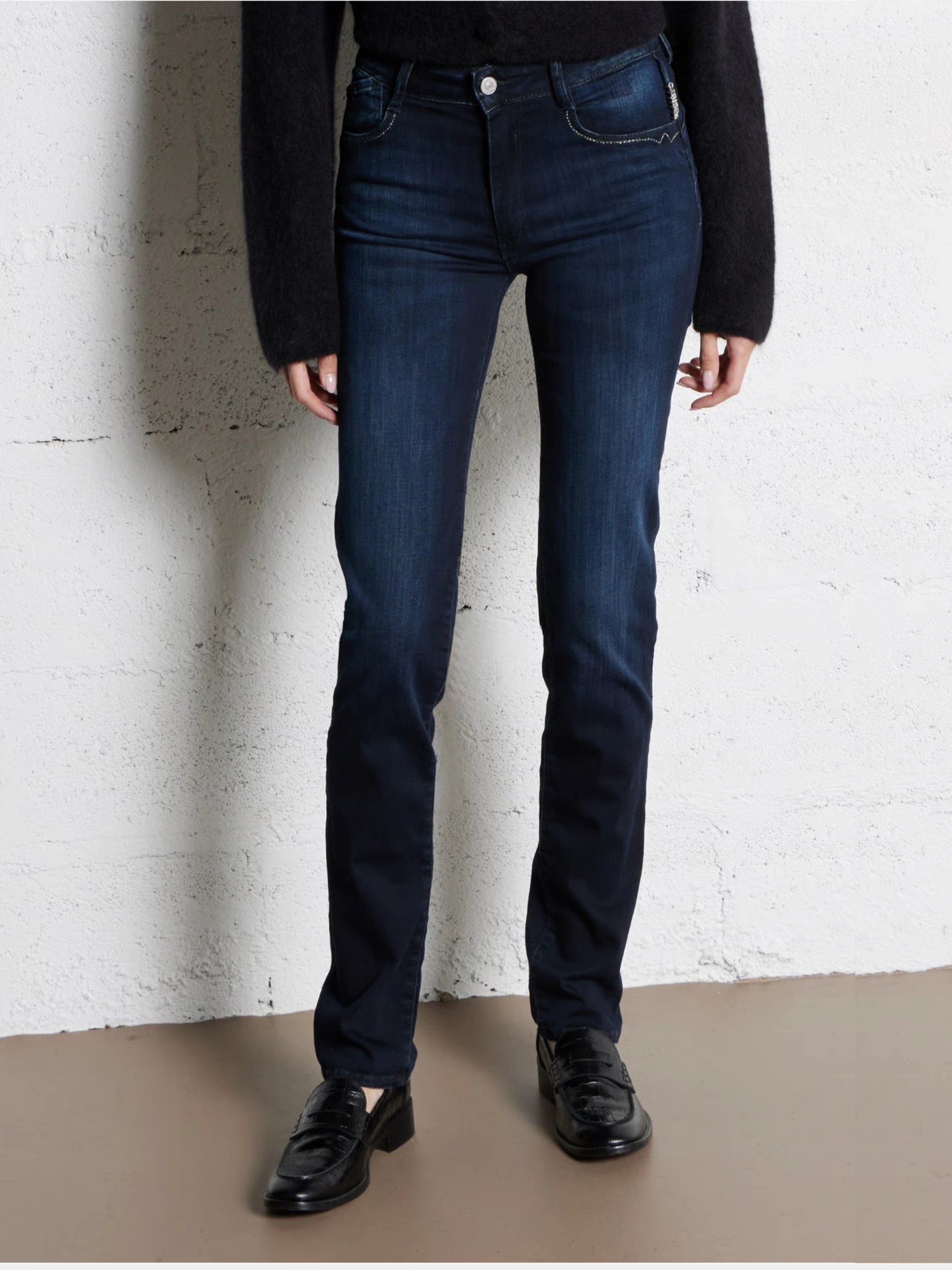 LE TEMPS BLUE BLACK JEANS