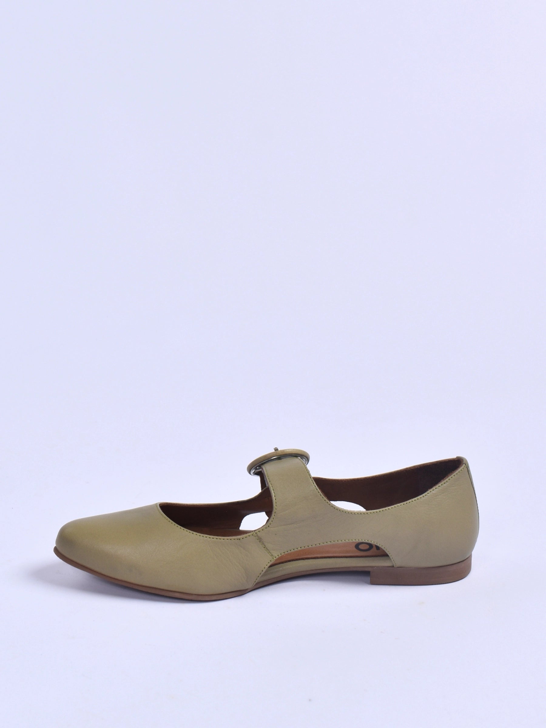 BUENO NAVY CUT OUT PUMP