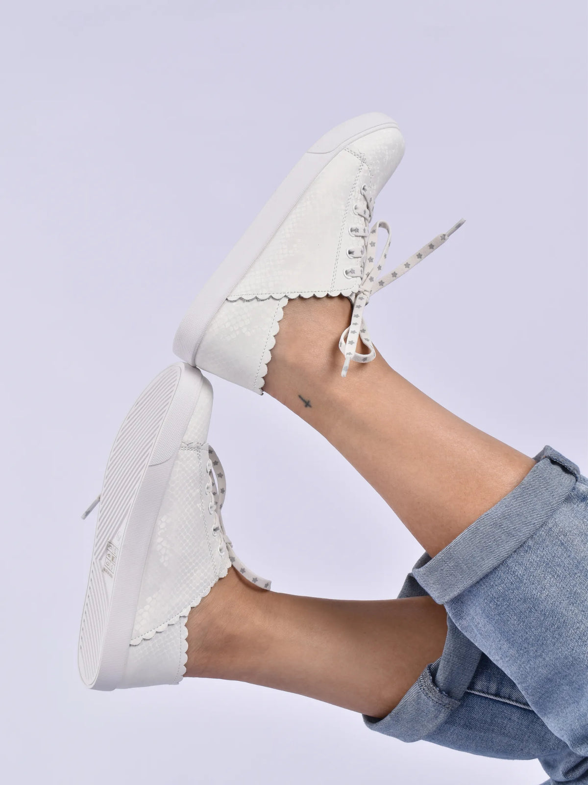 Julz Chloe Sneaker
