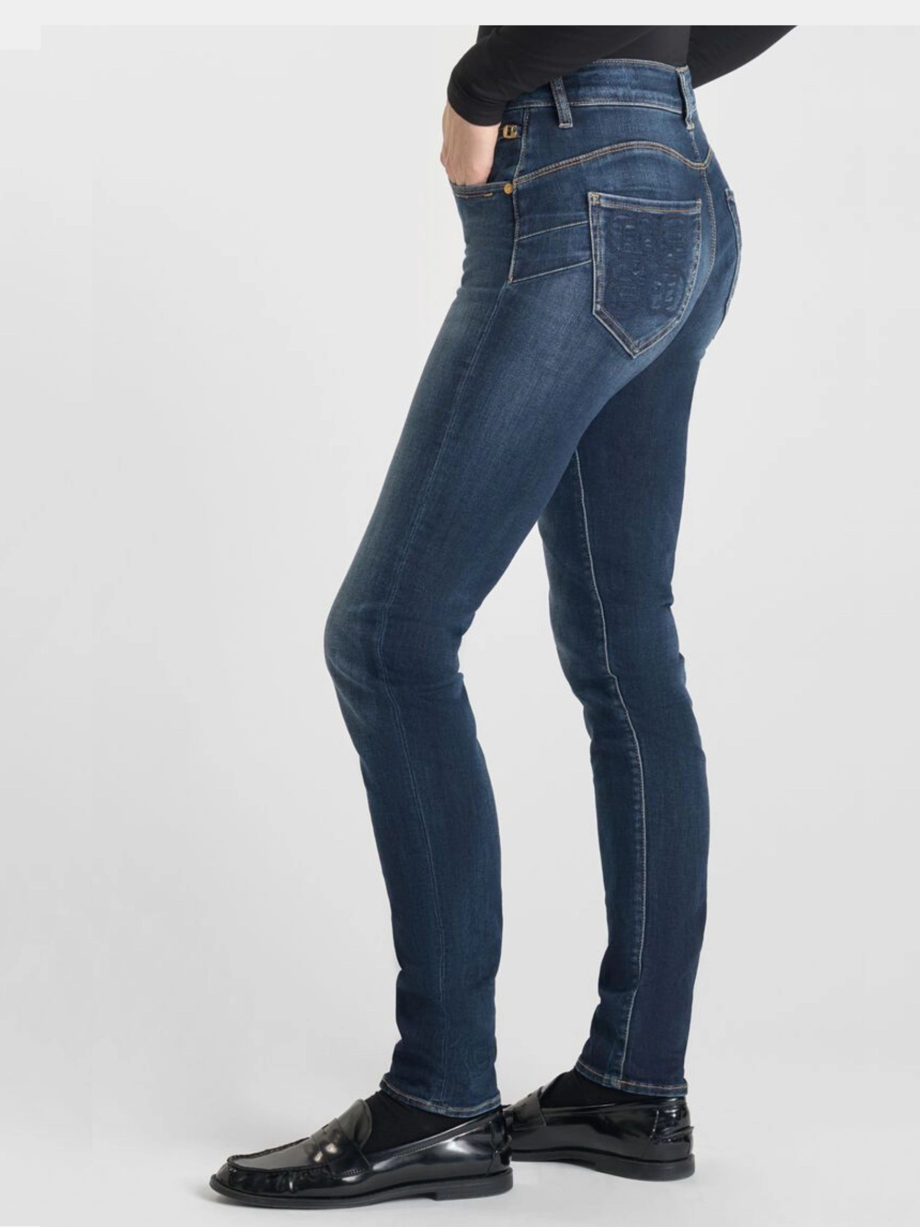 LE TEMPS BLUE JEAN