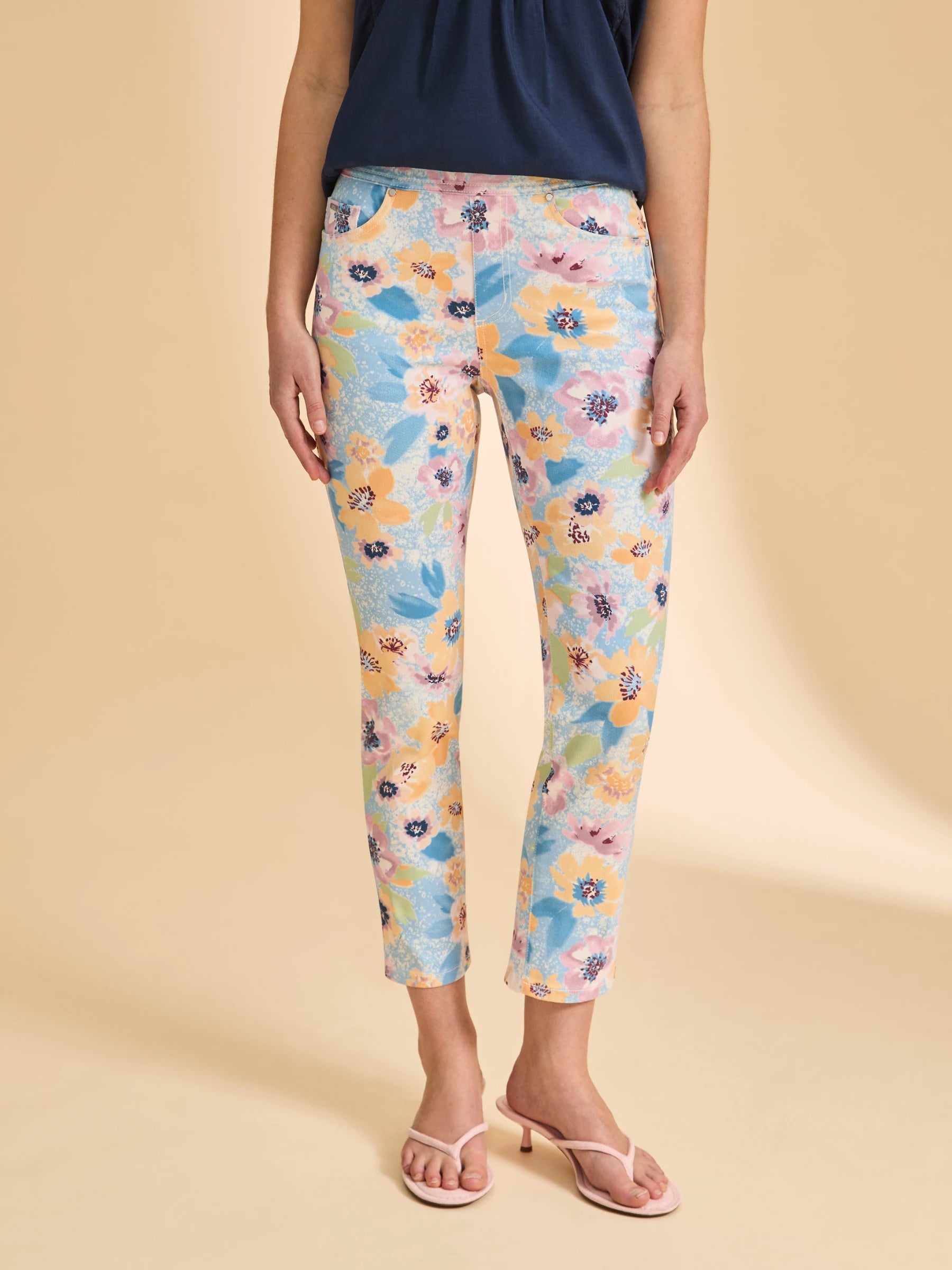 FDJ Pull On Pencil Crop Flower Jean