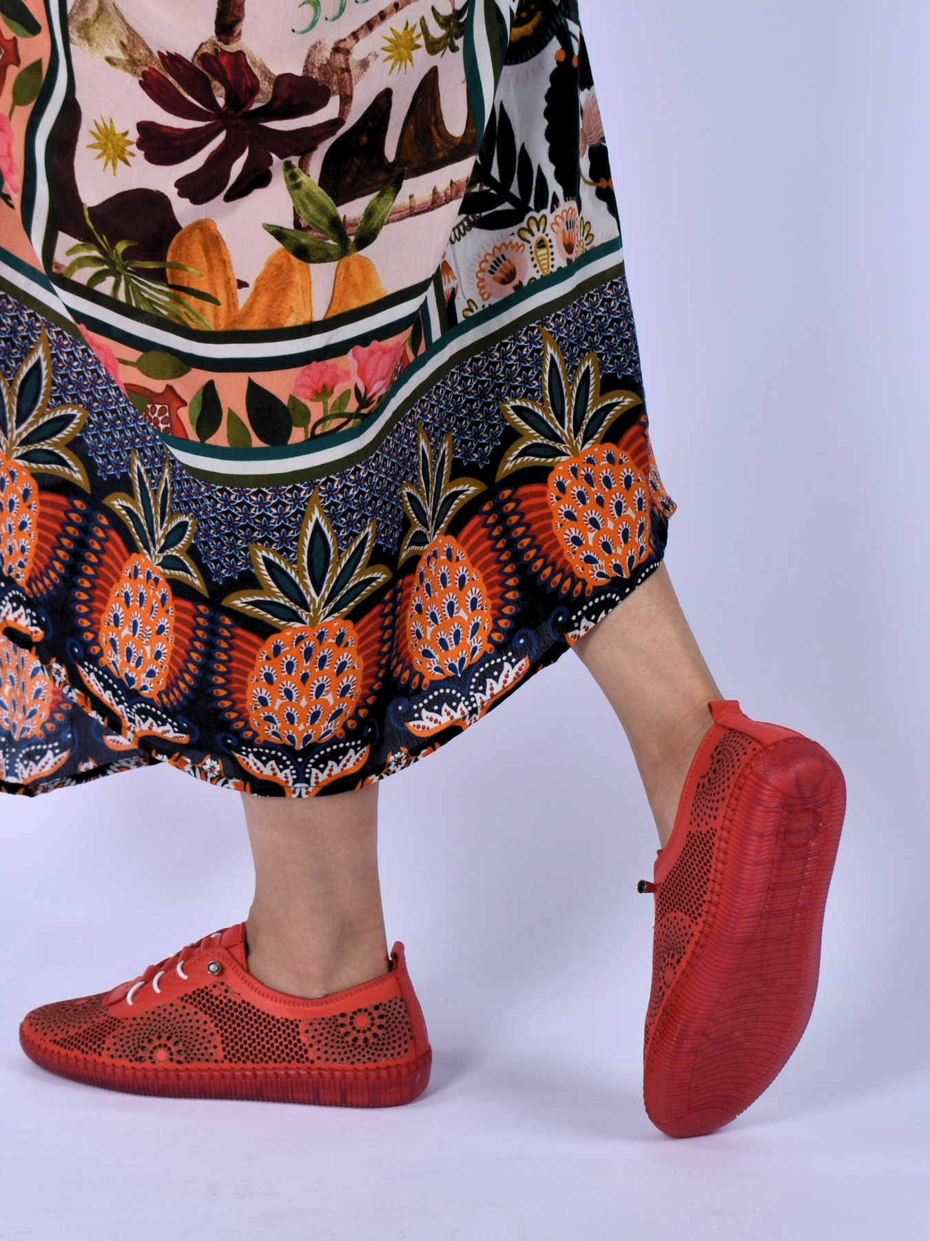 JOLIE RED LEATHER SNEAKER