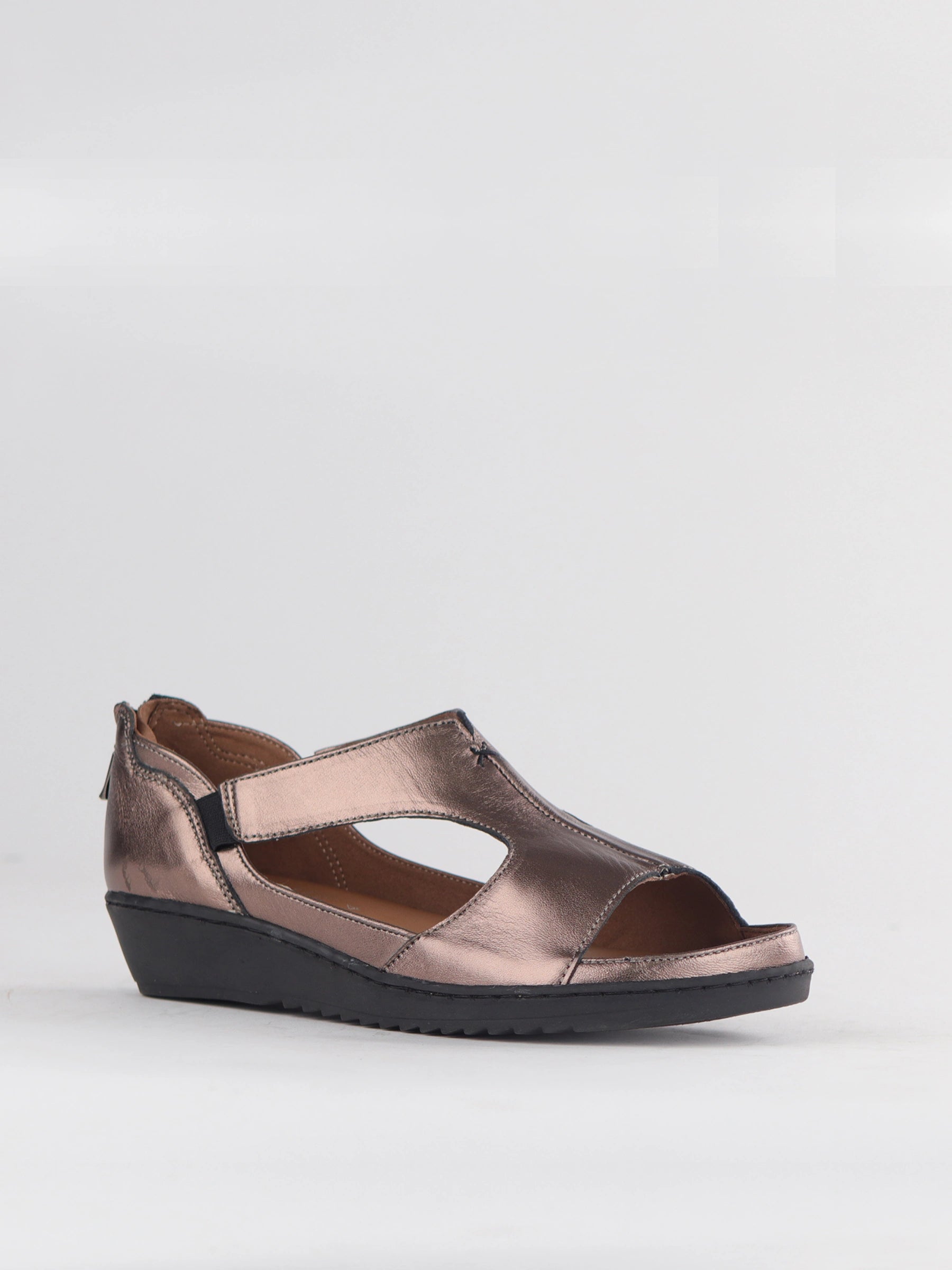FROGGIE T-BAR ZIP UP SANDAL