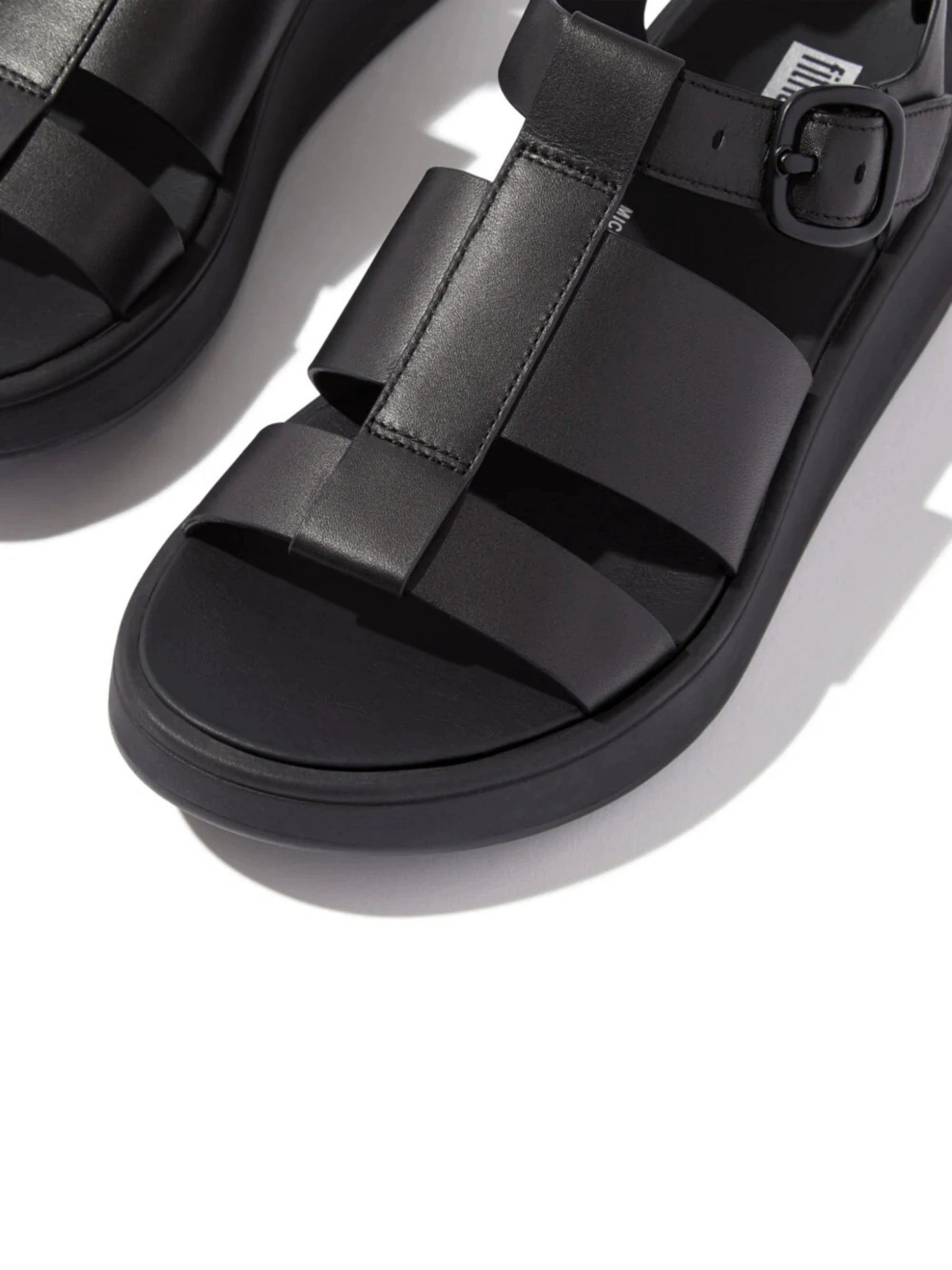 FIT FLOP WHITE FLATFORM FISHER SANDAL