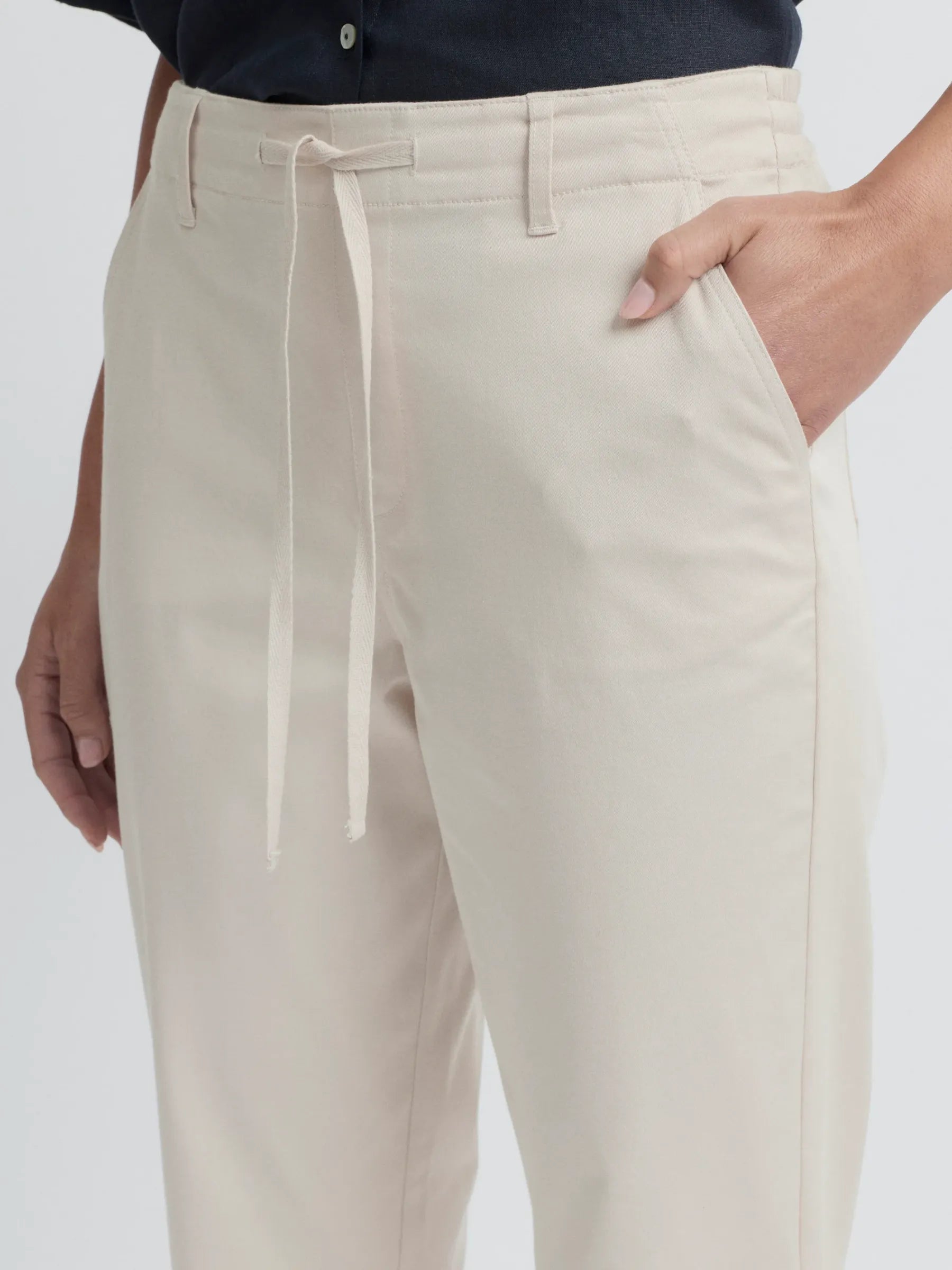 Yarra Trail Nova Jogger