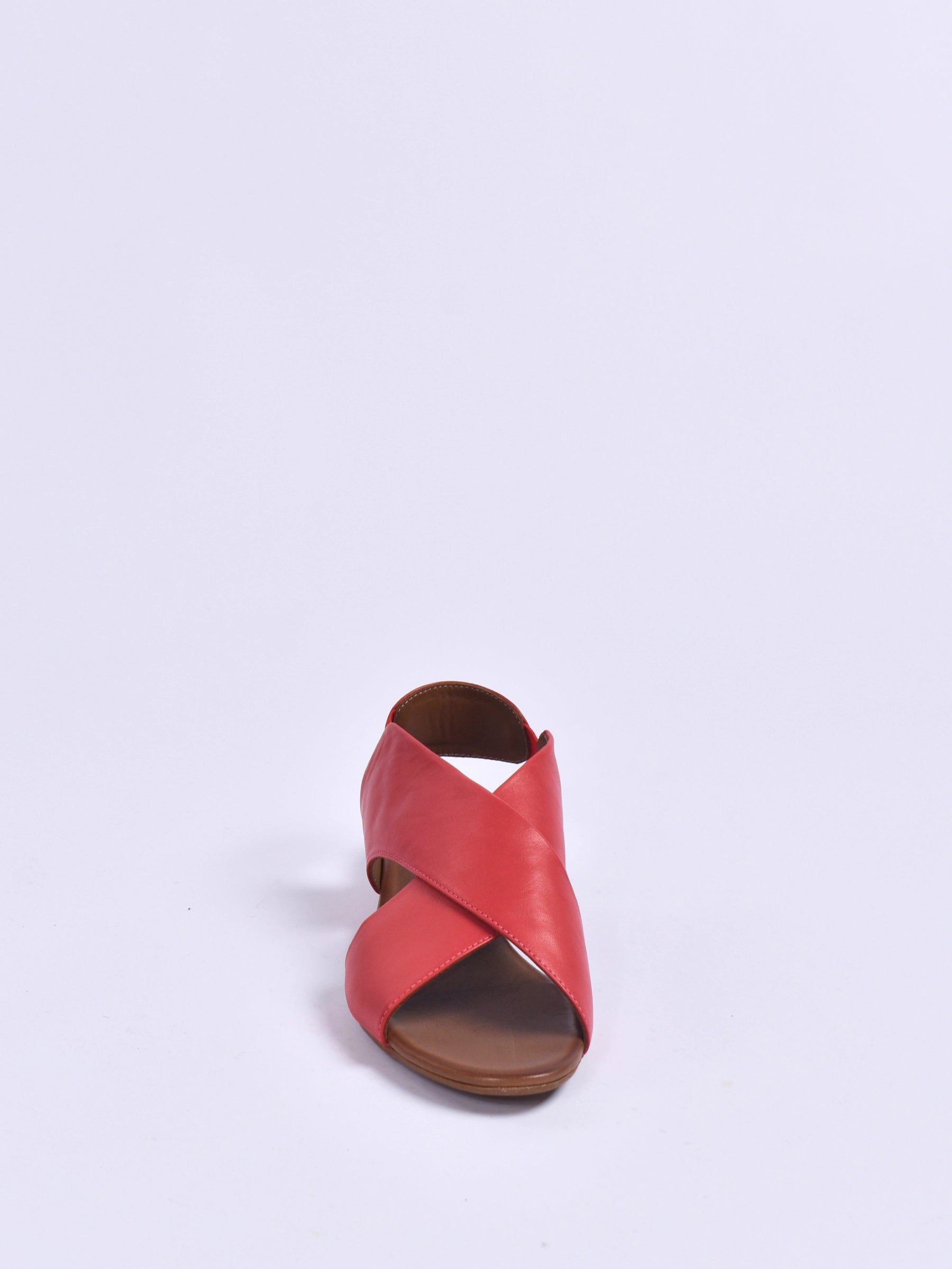 BUENO FLAT CROSS OVER SANDAL