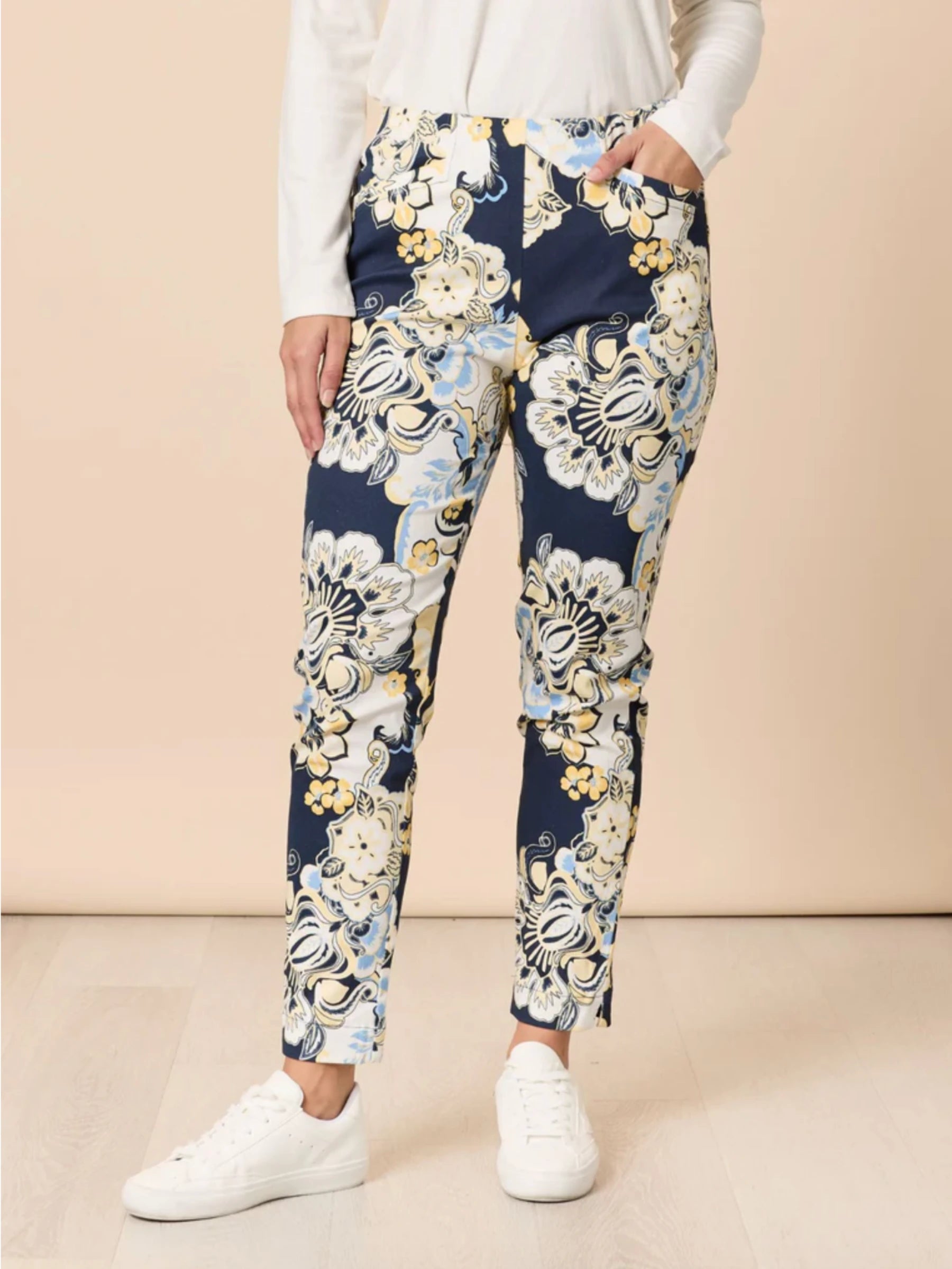 GORDON SMITH NAVY MULTI NEWPORT PANTS