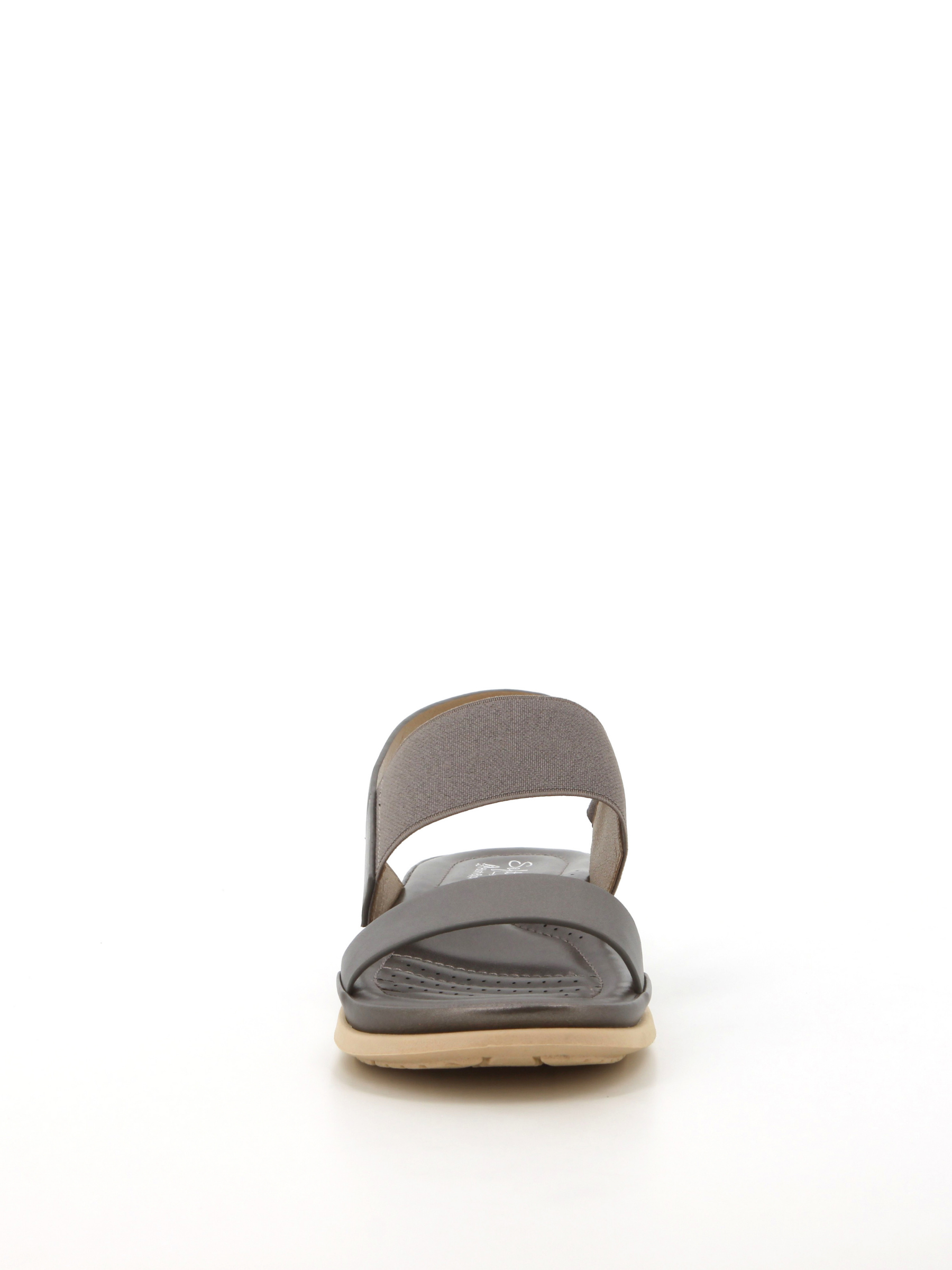 Soft Style Irella Sandal