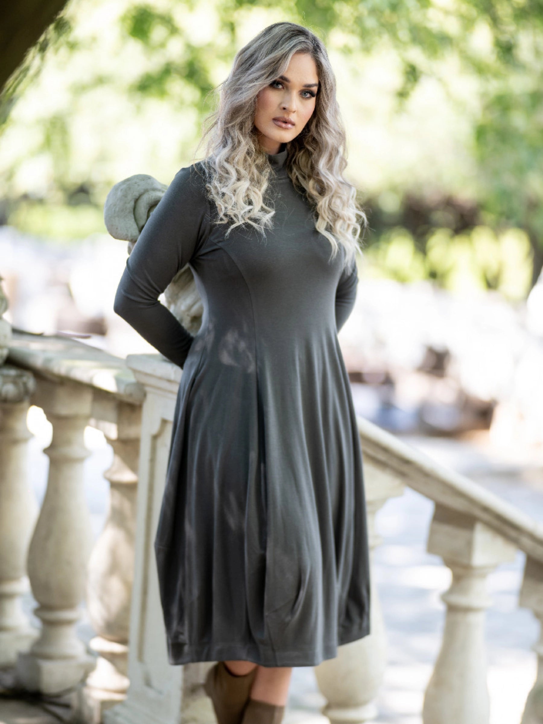 MASTIK DARK MOSS DRESS