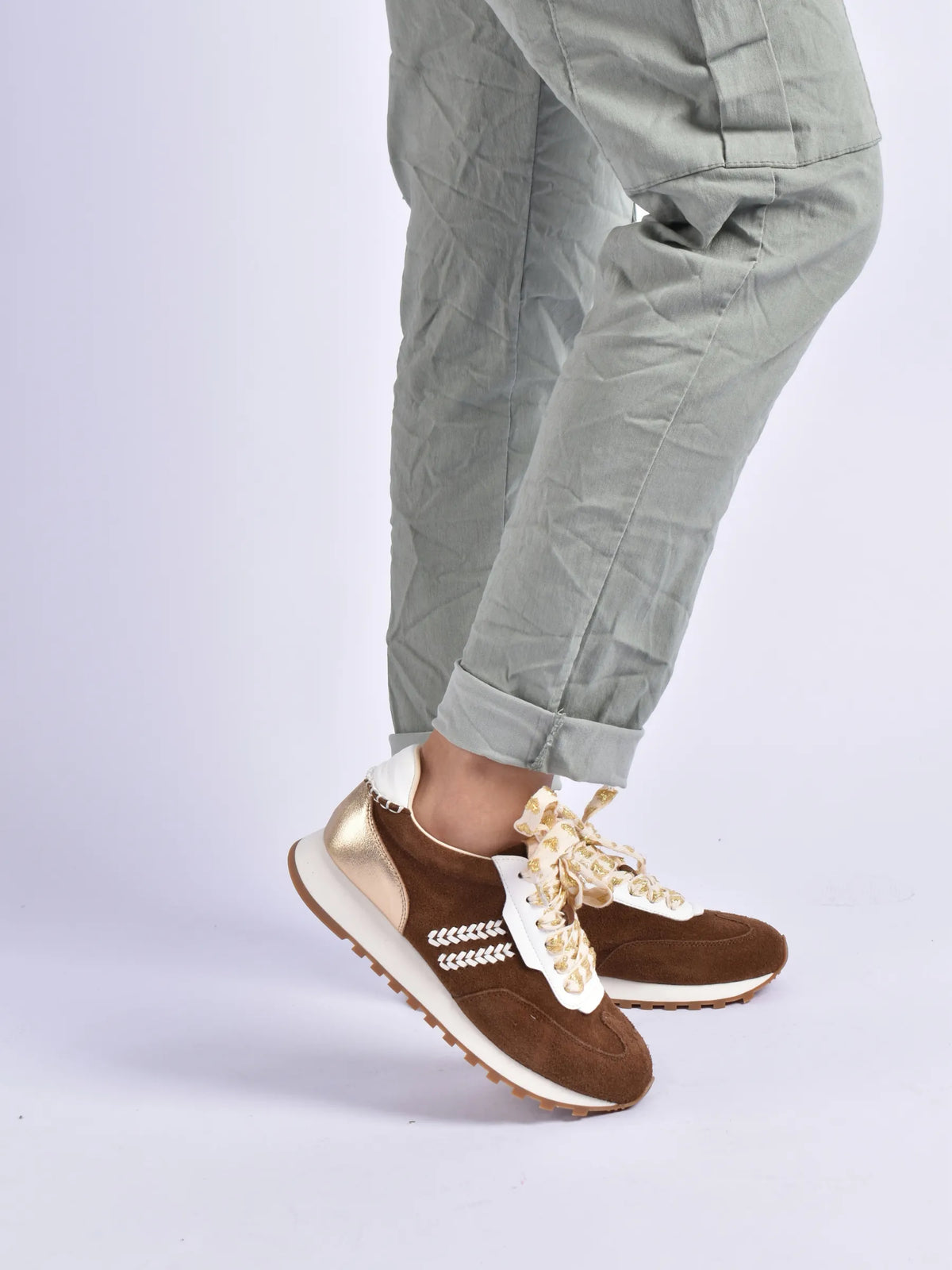 Julz Lennox Sneaker