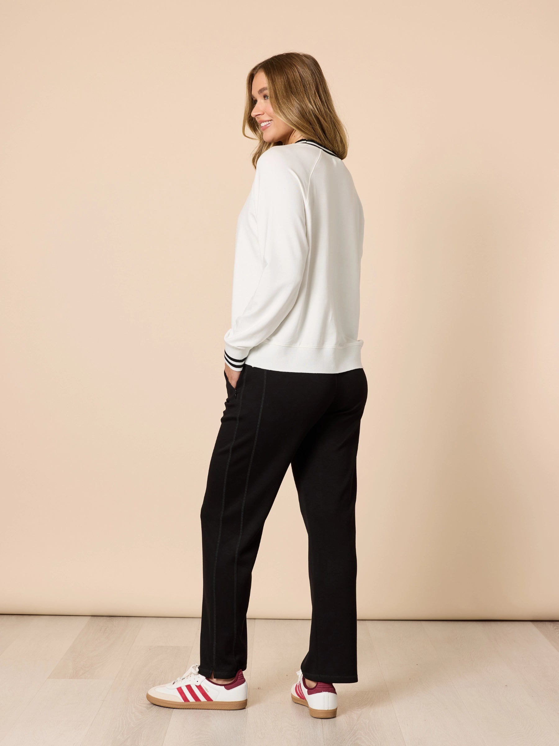 THREADZ IVORY NYC TOP