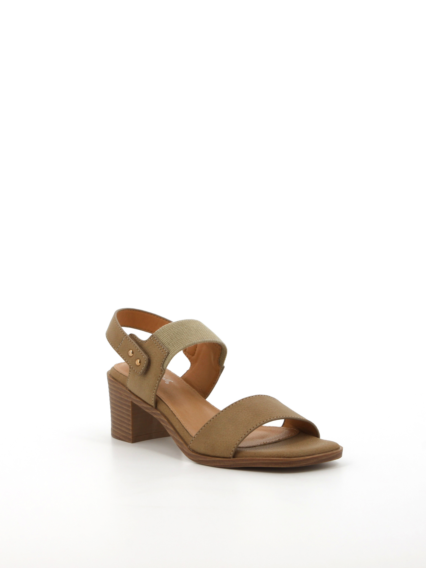 Soft Style Abrianna Sandal