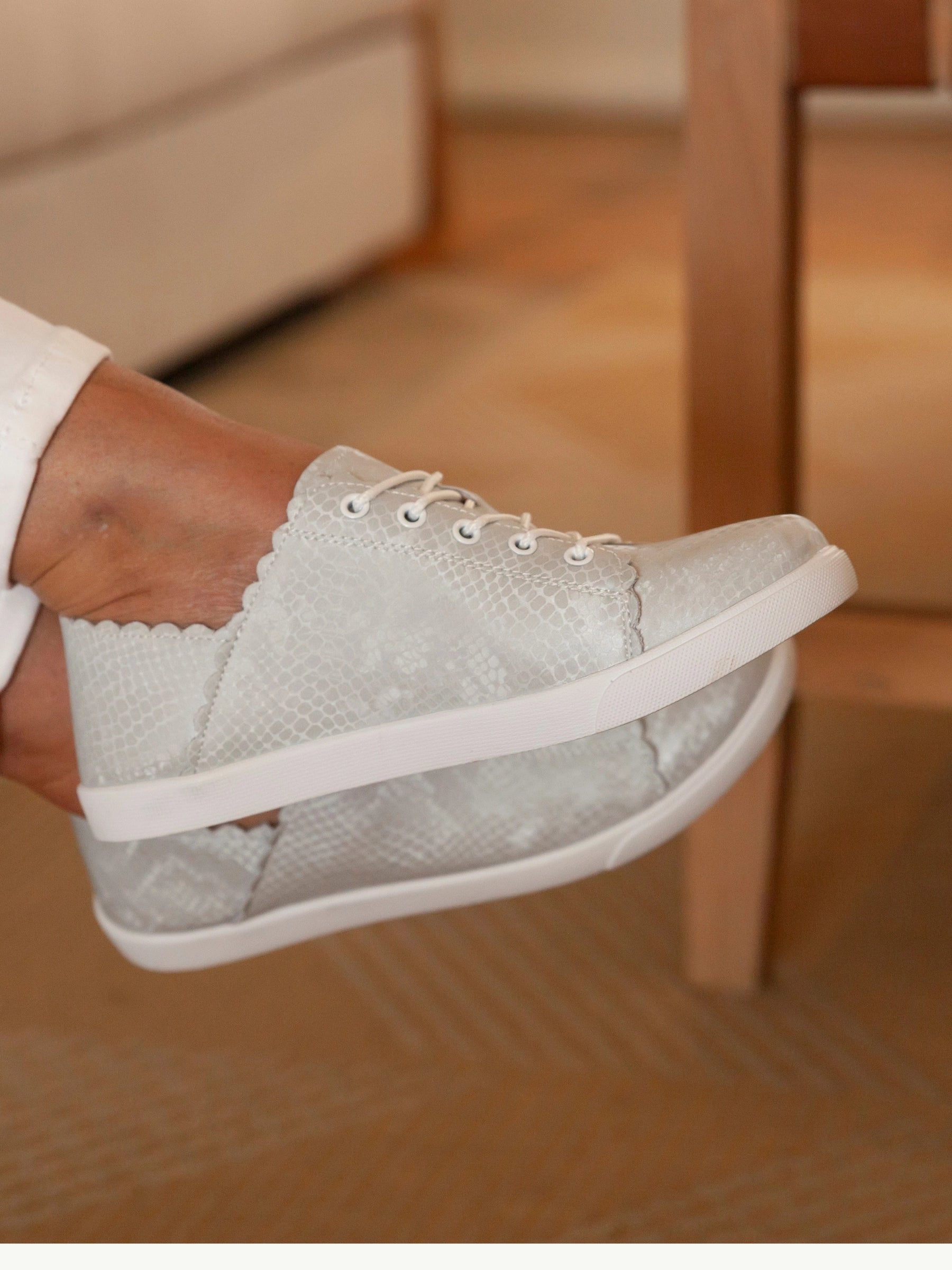 JULZ SILVER CHLOE SNEAKER