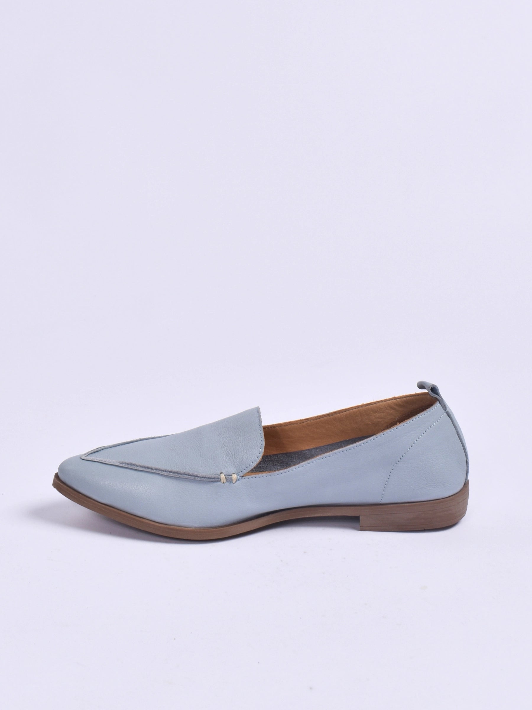 BUENO BLACK MOCCASIN