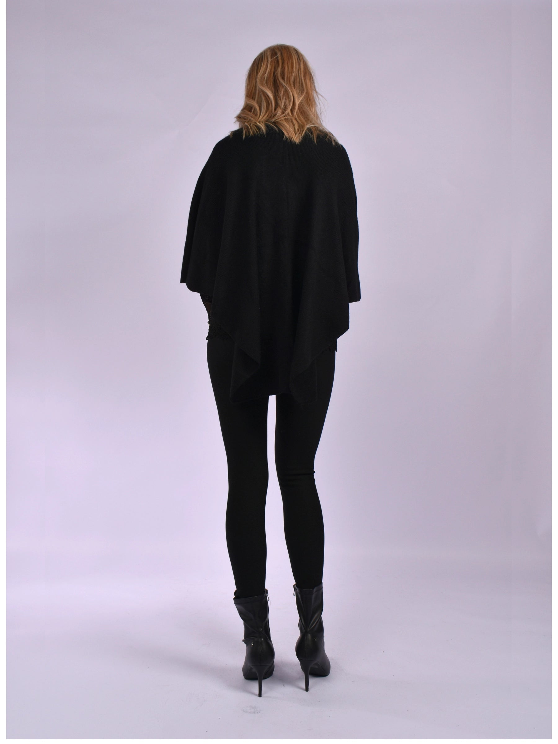 JOLIE BLACK PONCHO