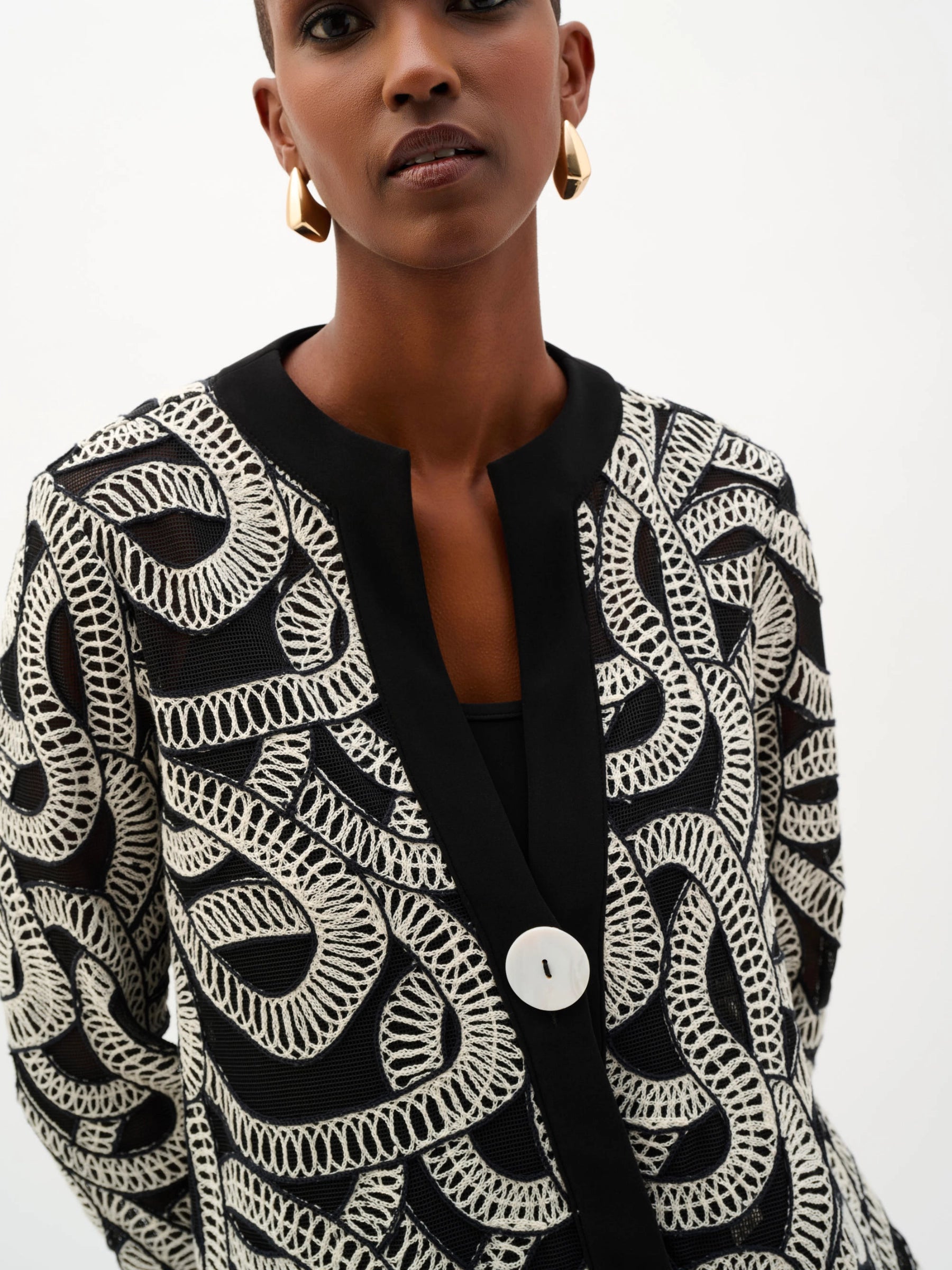 JOSEPH RIBKOFF BLACK & OFF-WHITE LDS JACKET