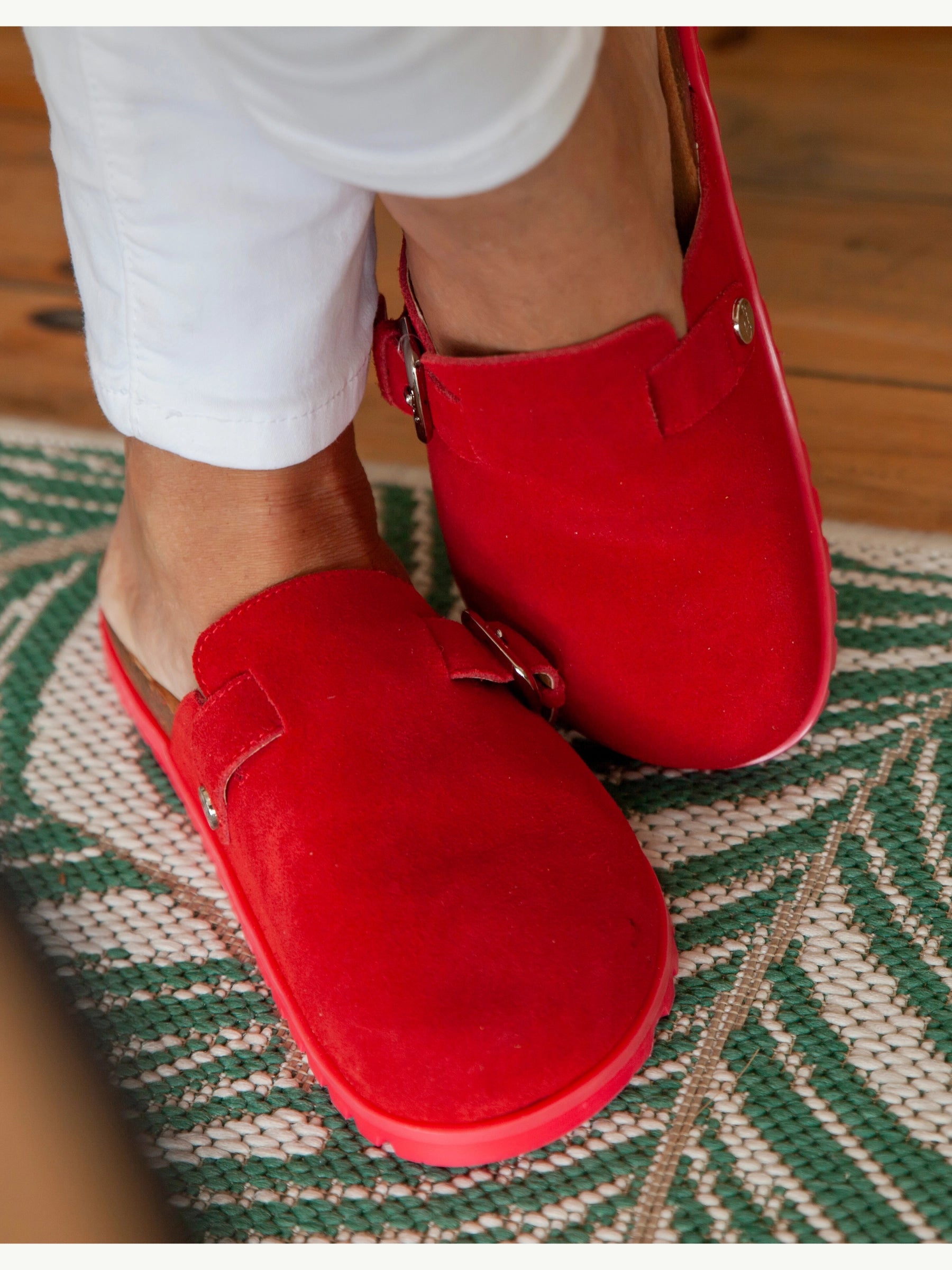 JULZ NAHLA LEOPARD SLIP ON