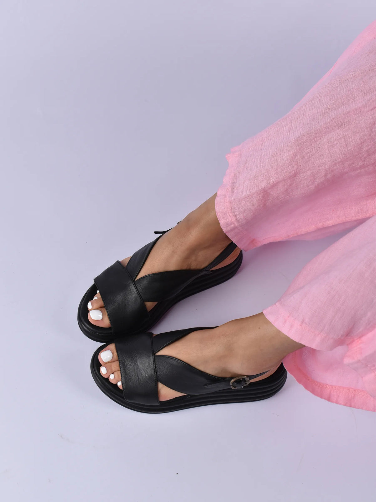 Bueno Wedge Sandal