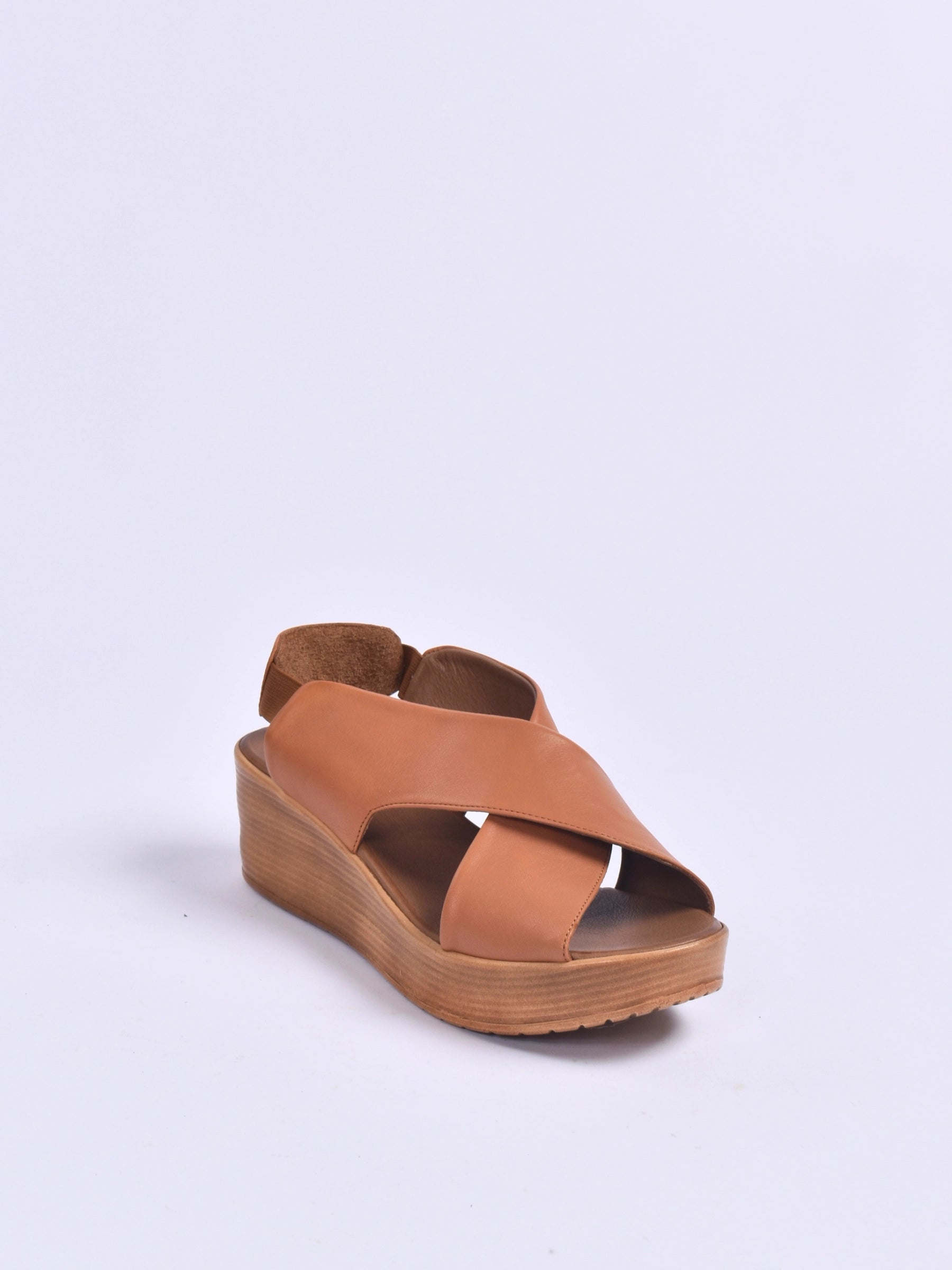 BUENO CROSS OVER WEDGE SANDAL