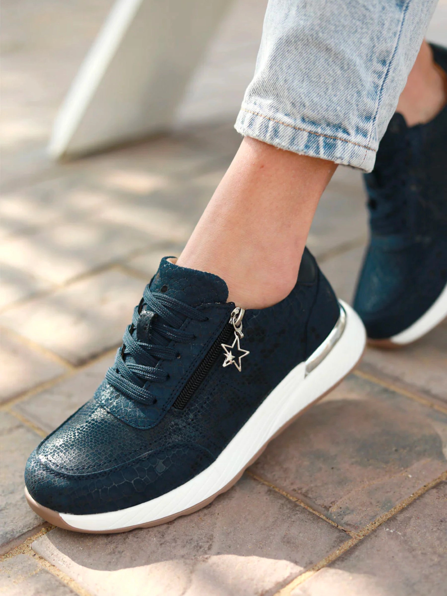 JULZ LEOPARD NINA SNEAKER