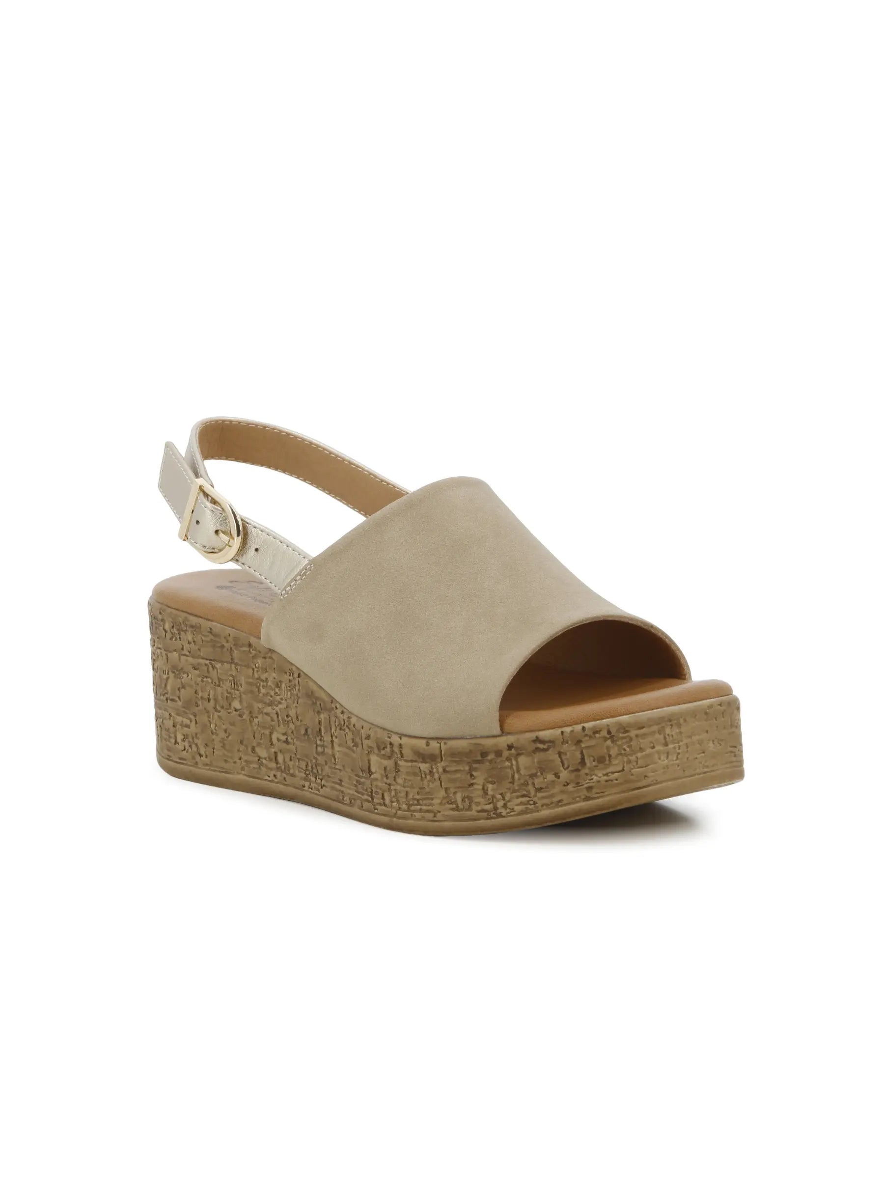 Soft Style Nobu Sandal