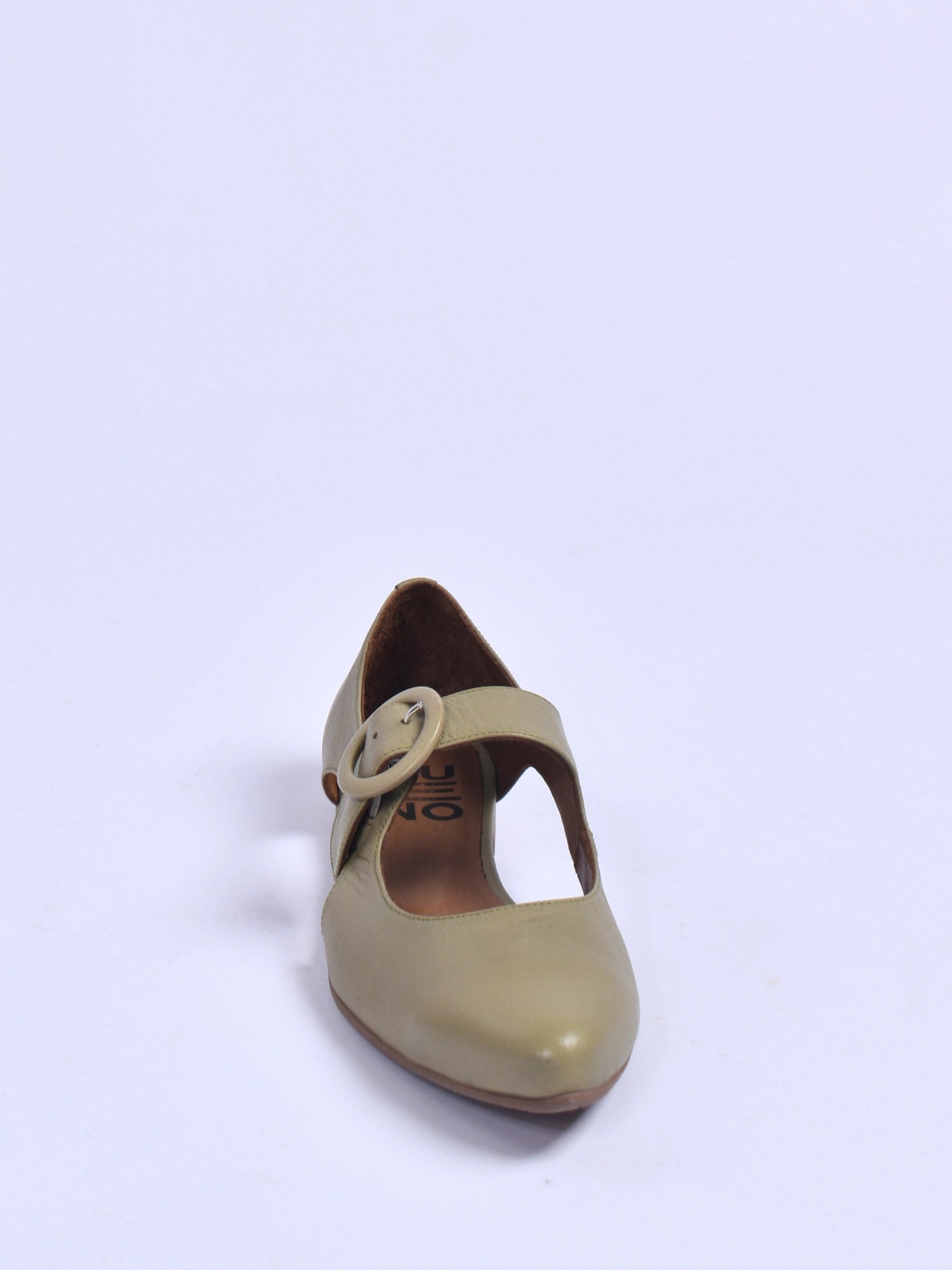 BUENO NAVY CUT OUT PUMP