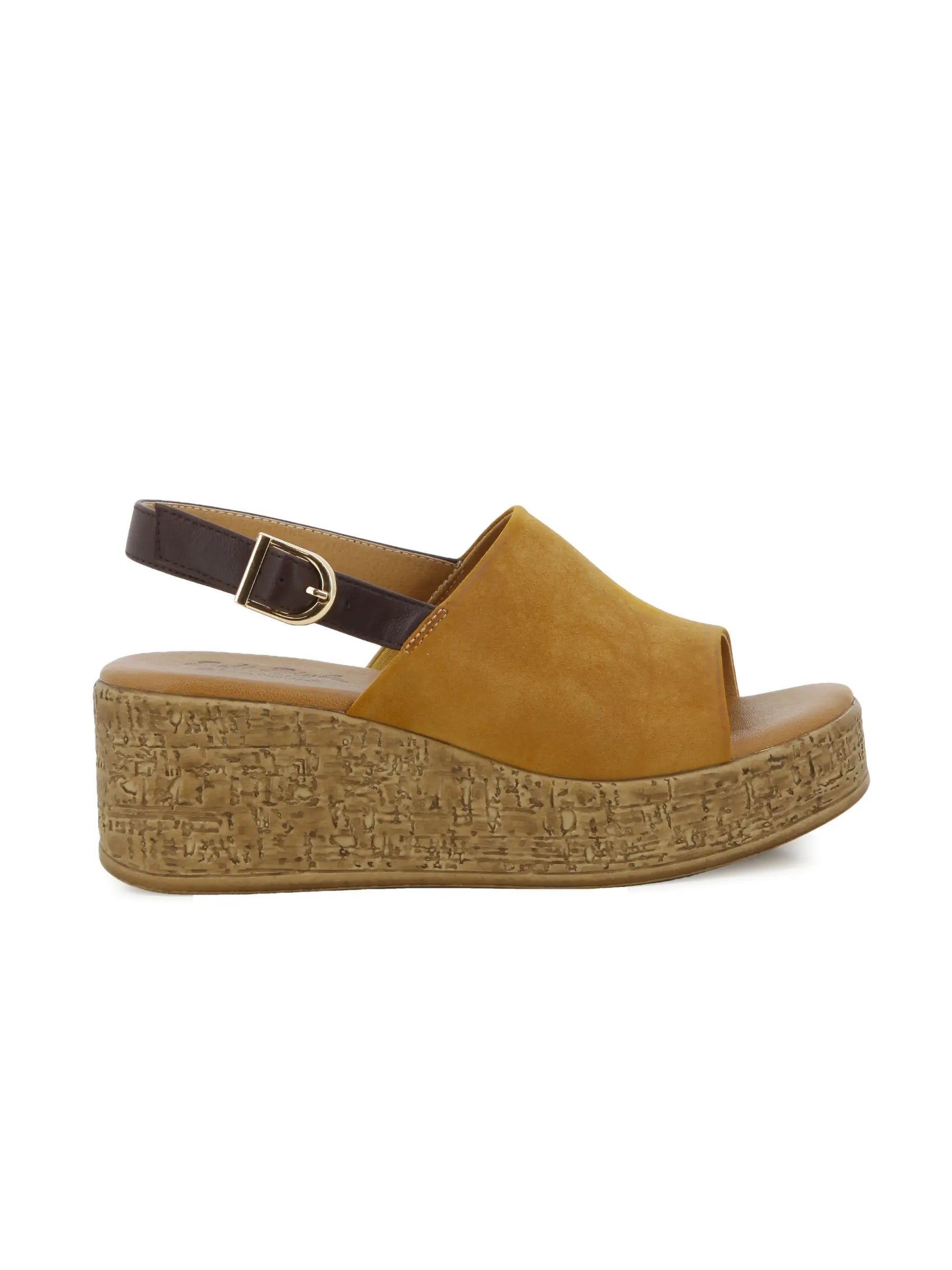 Soft Style Nobu Sandal
