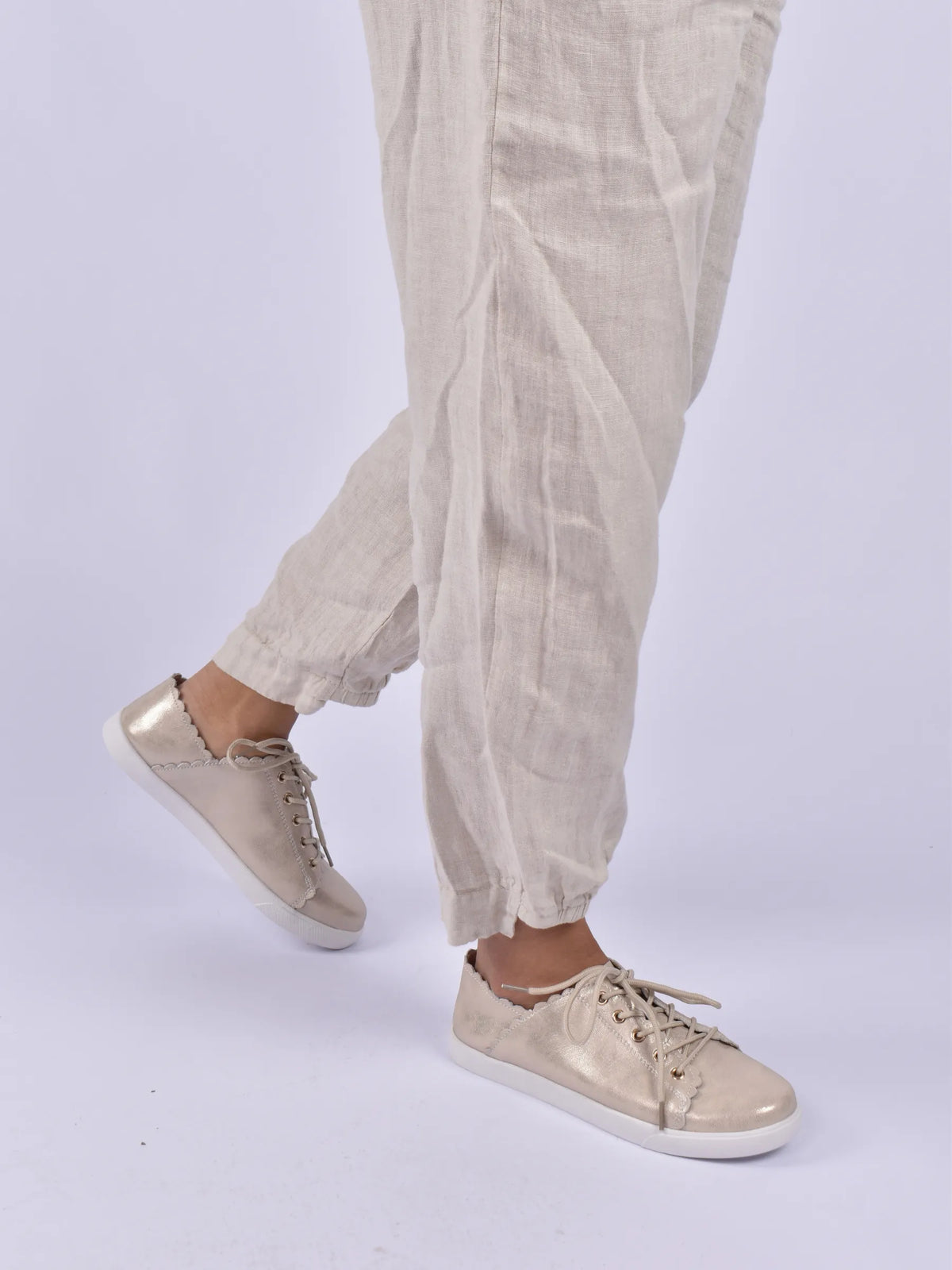 Julz Chloe Sneaker