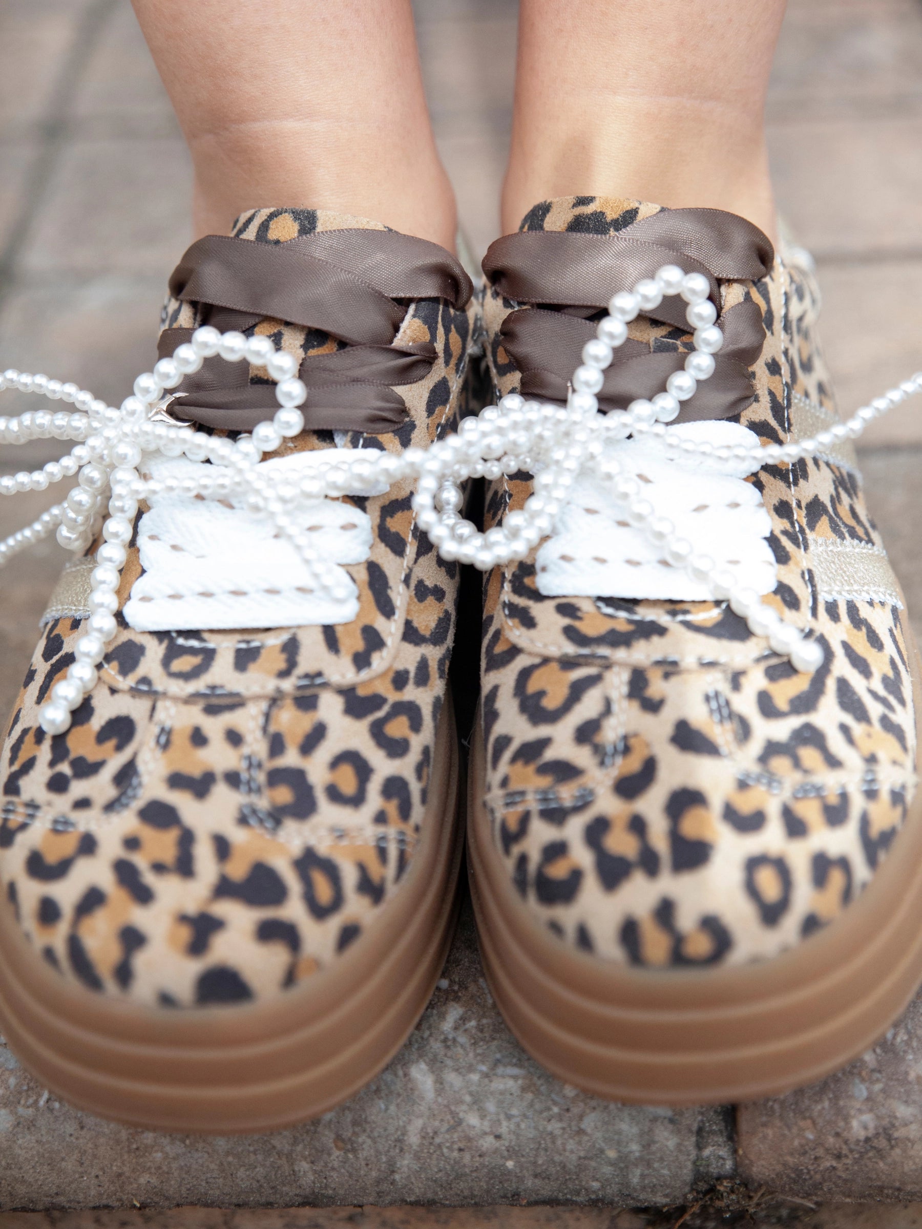 JULZ CHESNUT GOLD BREE SNEAKER