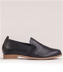 FROGGIE BLACK LEATHER UNLINED WITH ELASTIC LOAFER